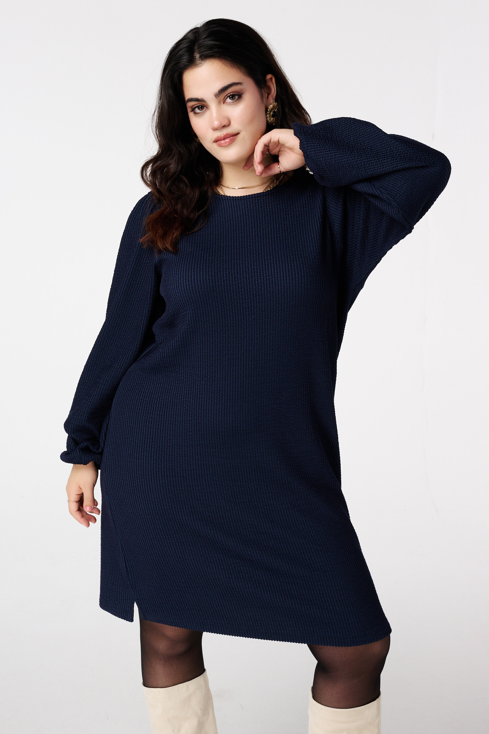 Rechte jurk met pofmouw image number 5