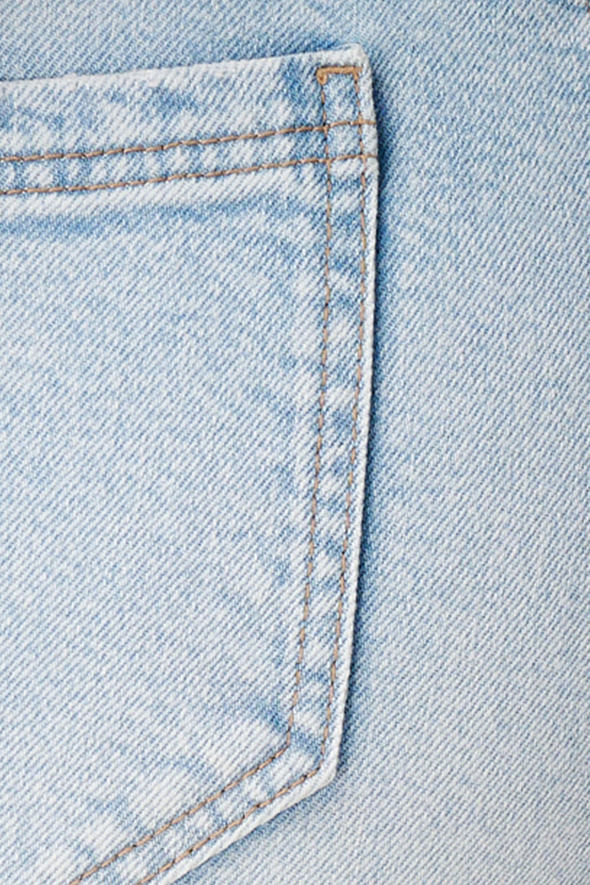 Jean &agrave; jambes droites ample image number 6