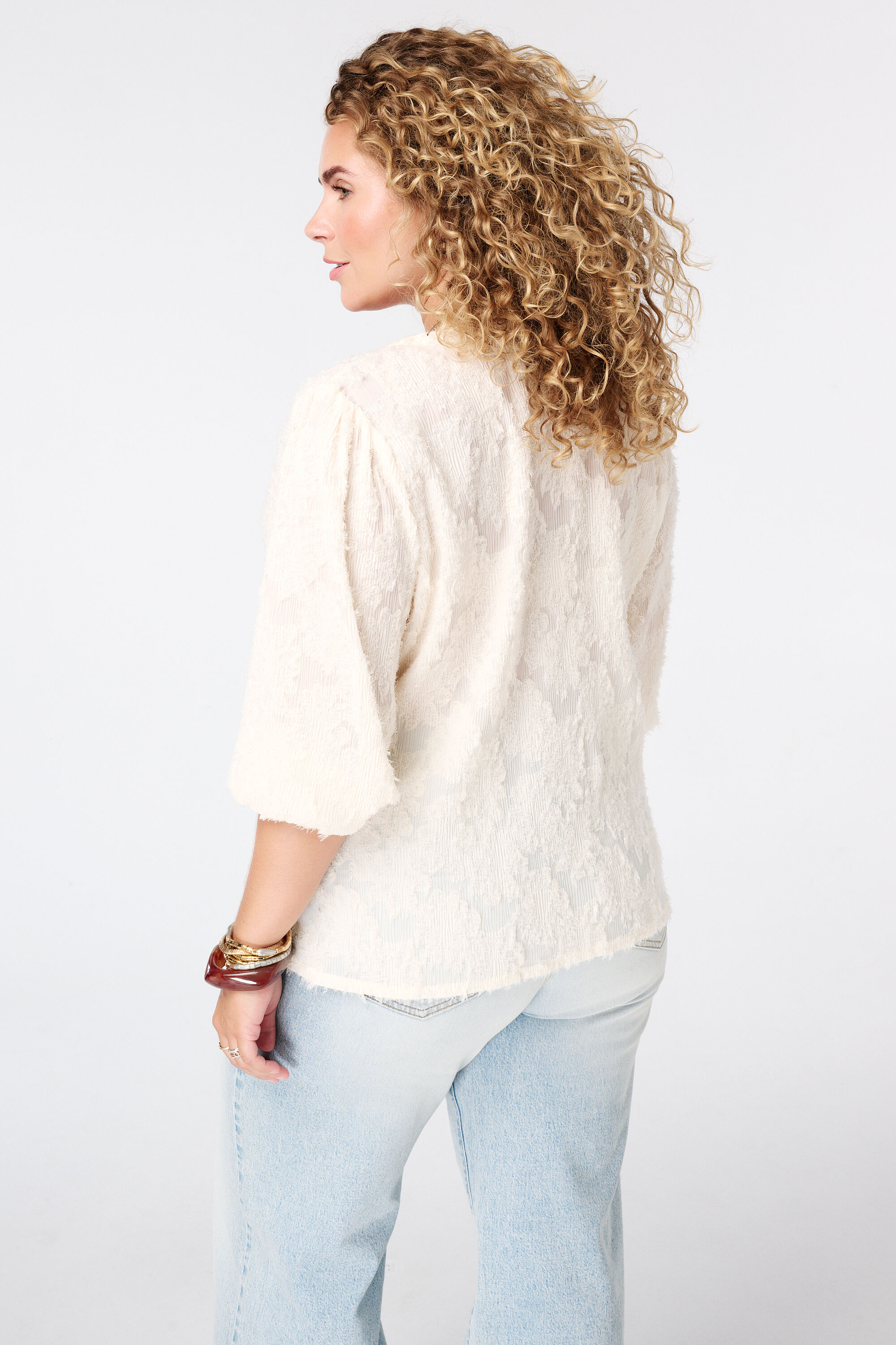 Fluffy blouse met v-hals image number 3