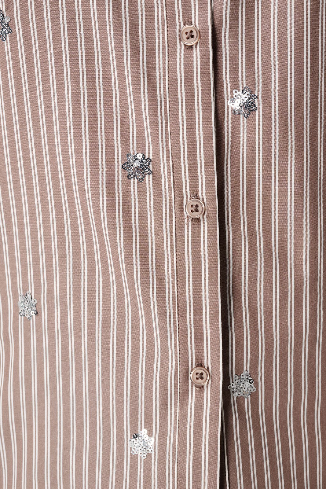 Blouse ray&eacute;e avec paillettes image number 6