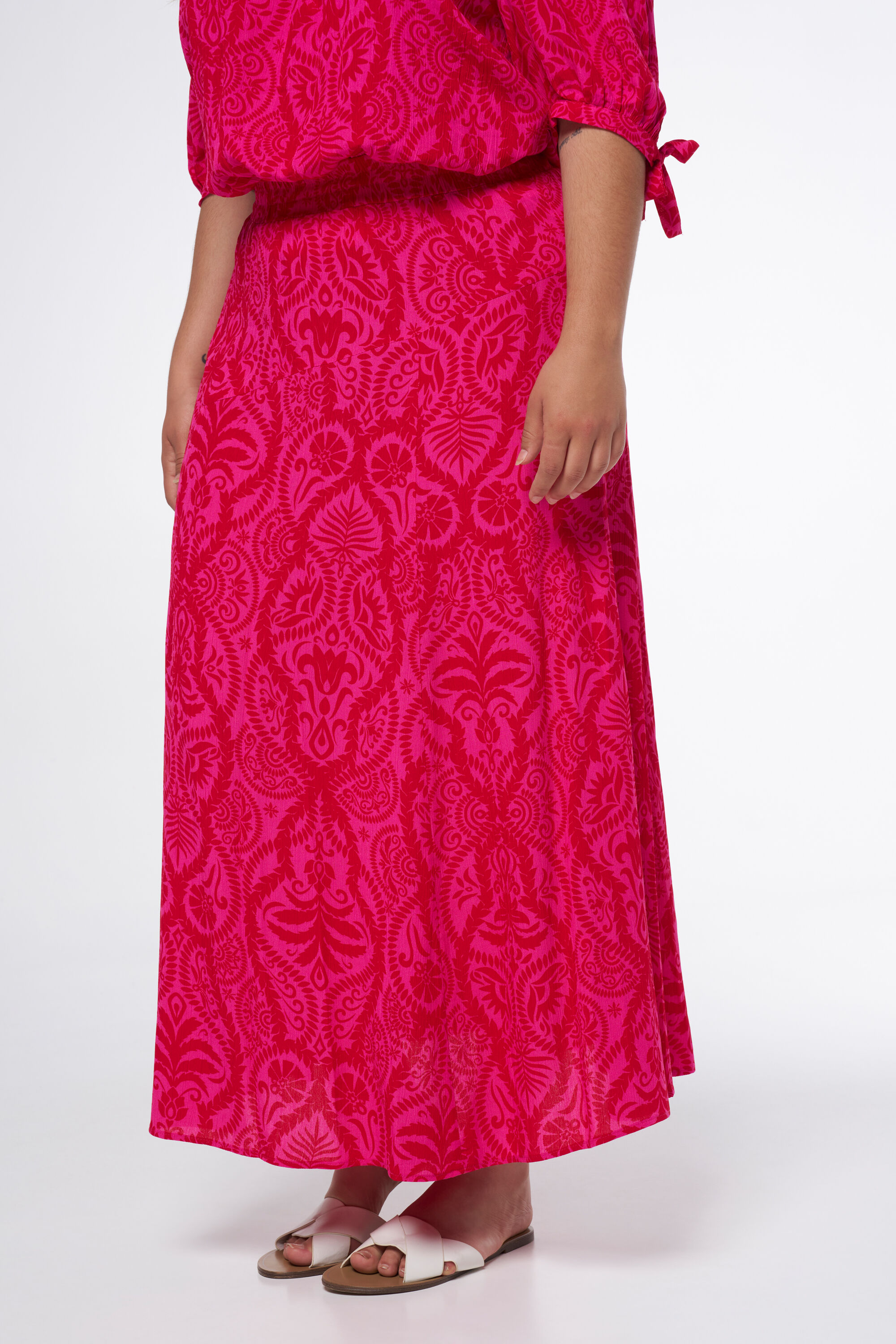 Midi rok met split image number 5