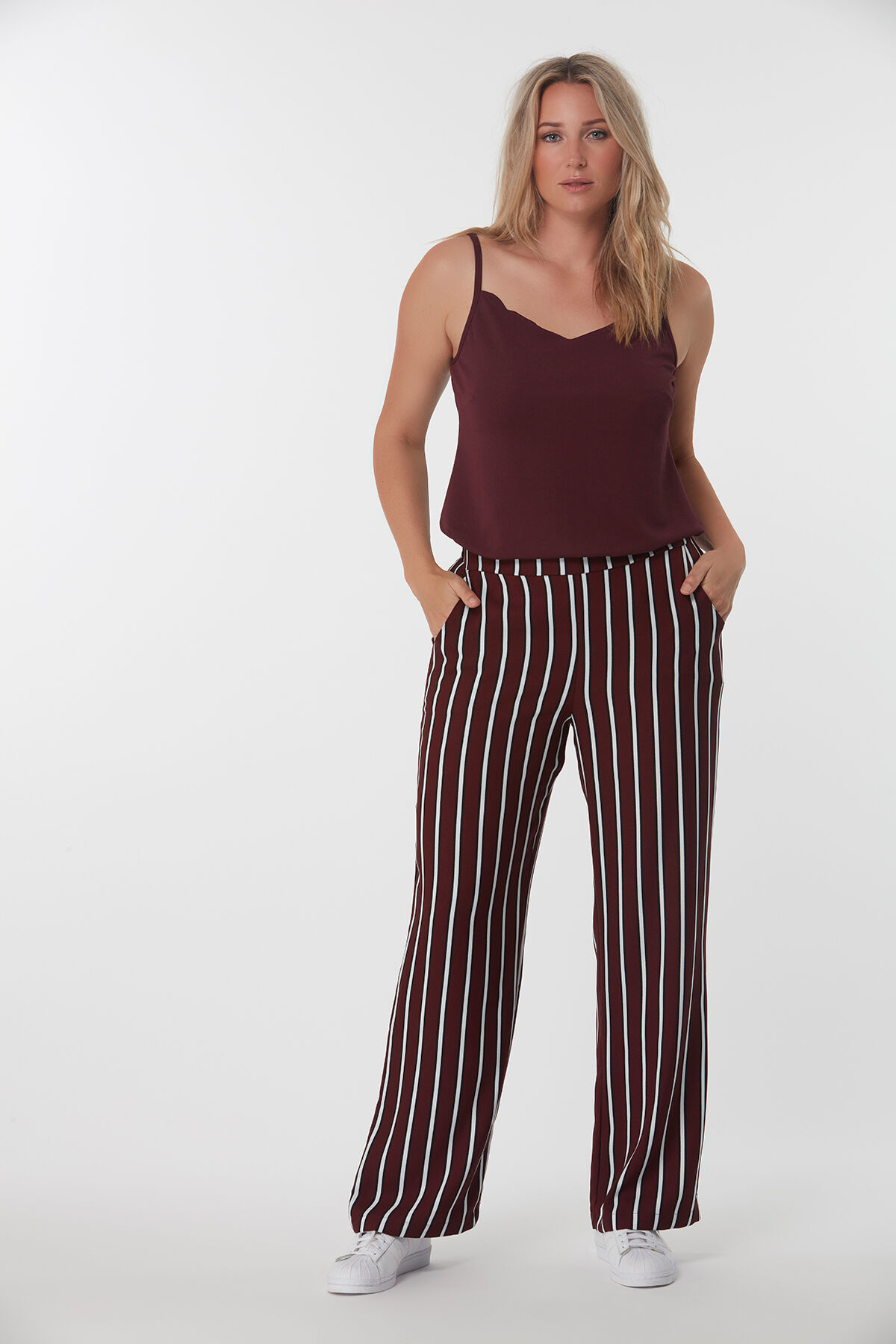 Gestreepte wijde broek image number 4