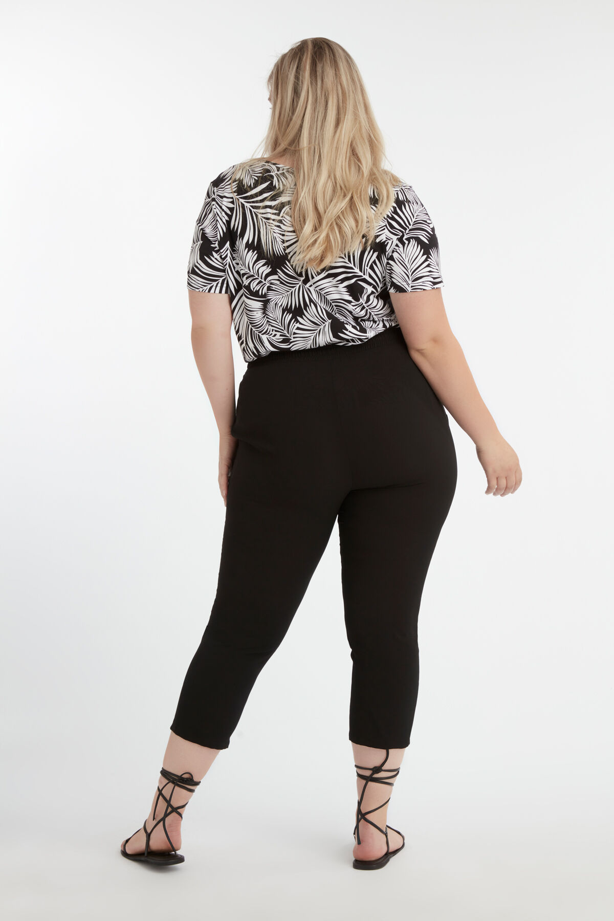 Losvallende broek image number 4