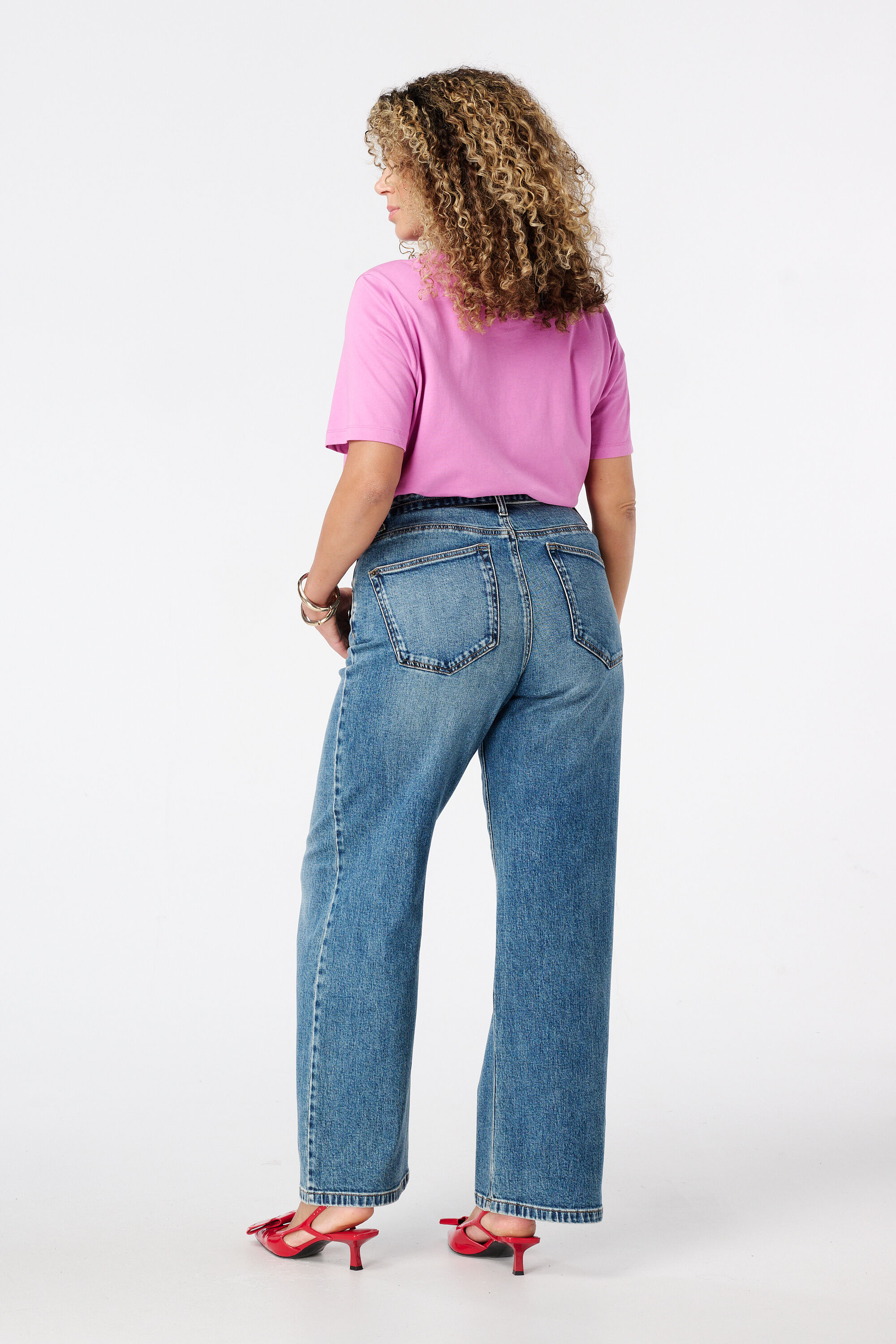 Wide leg jeans met riempje image number 3