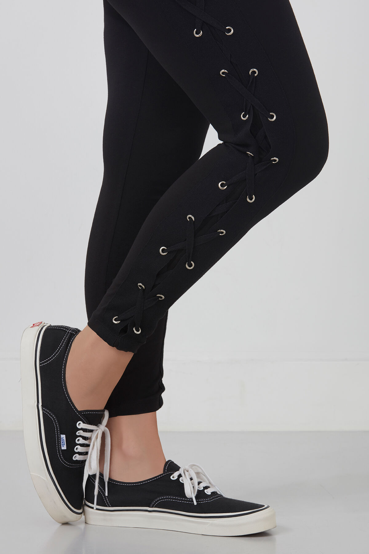 Legging a lacet new arrivals
