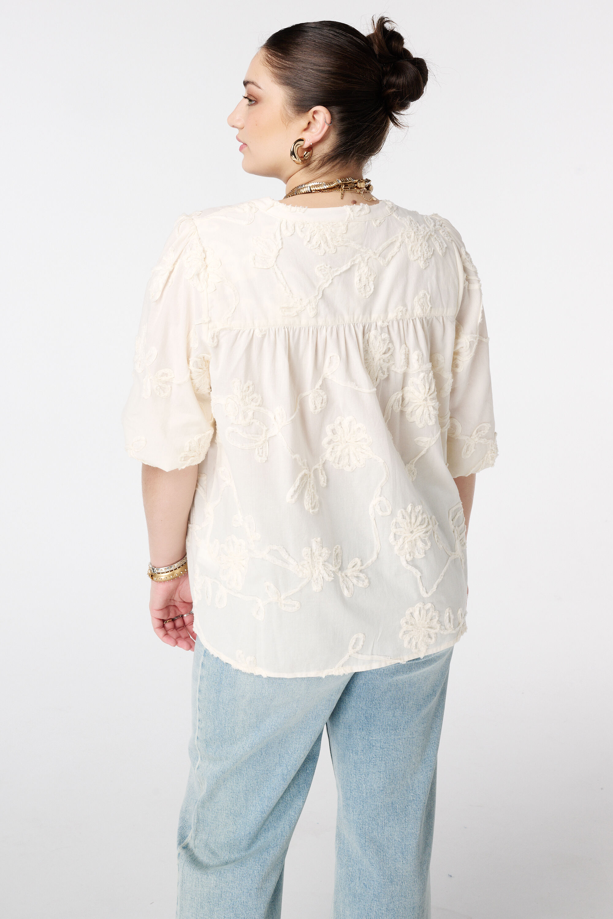 Blouse met geborduurde bloemen image number 3