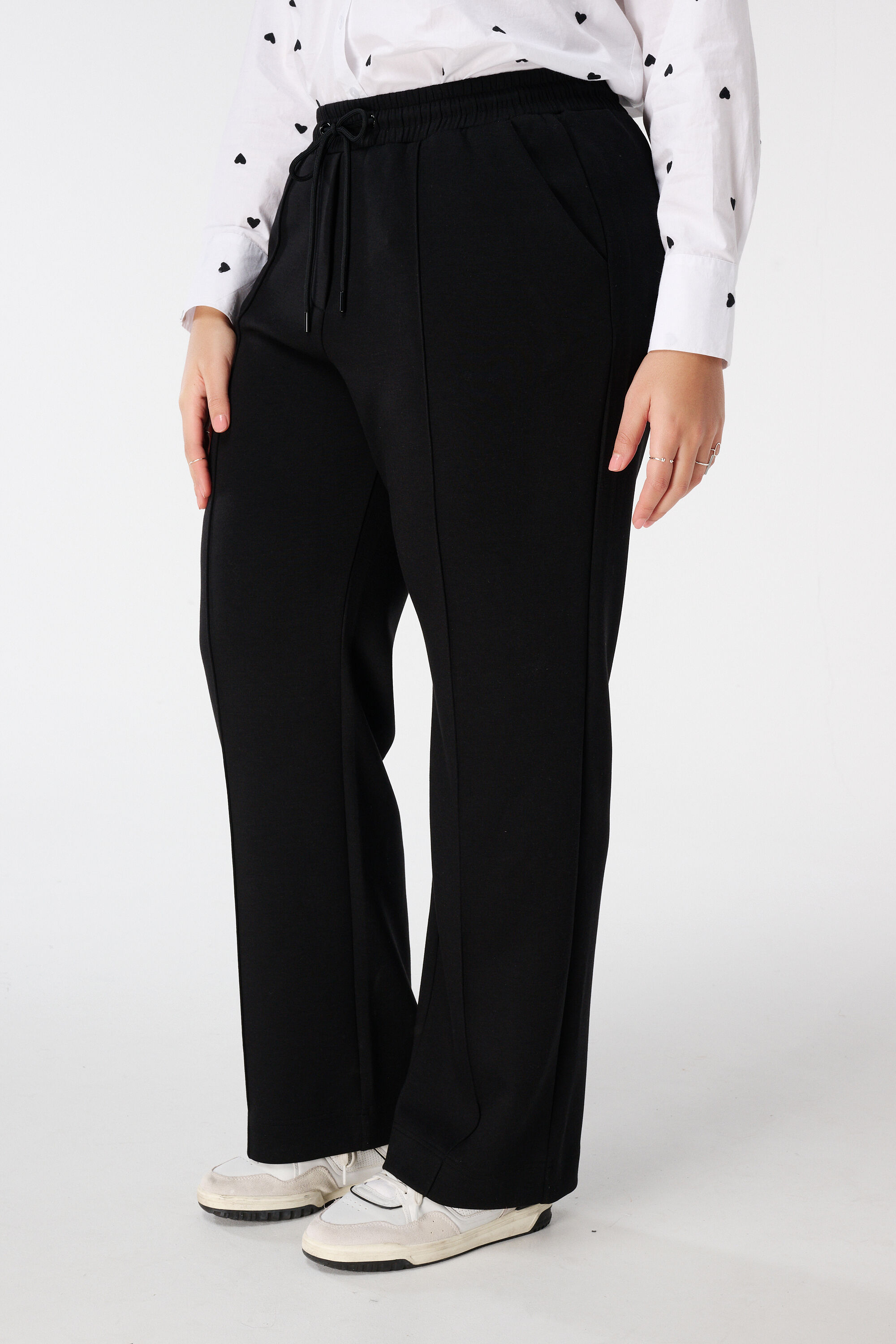 Pantalon avec taille &eacute;lastique et couture d&eacute;corative image number 5