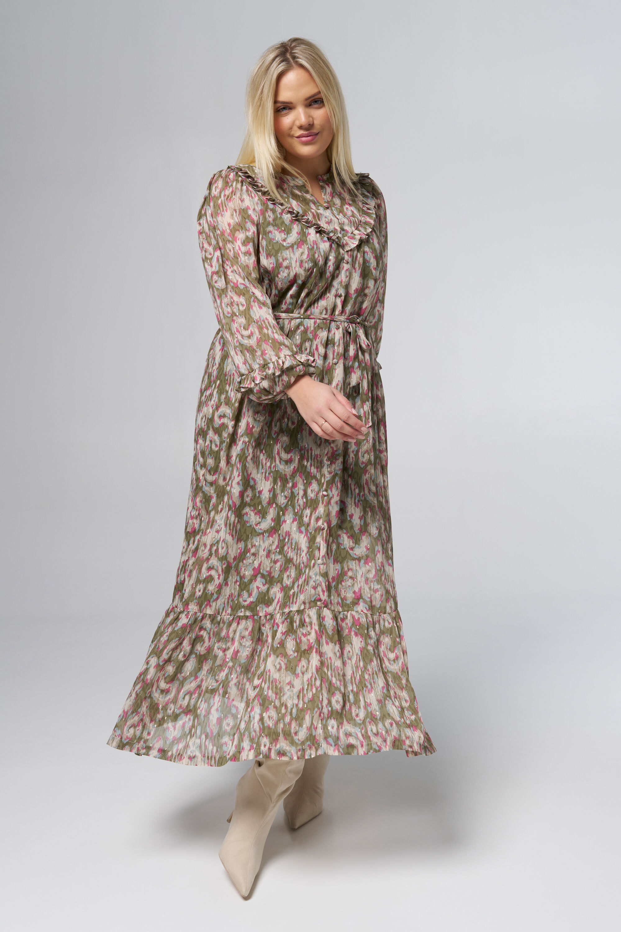 Gekleurde maxi jurk met metallic details image number 5