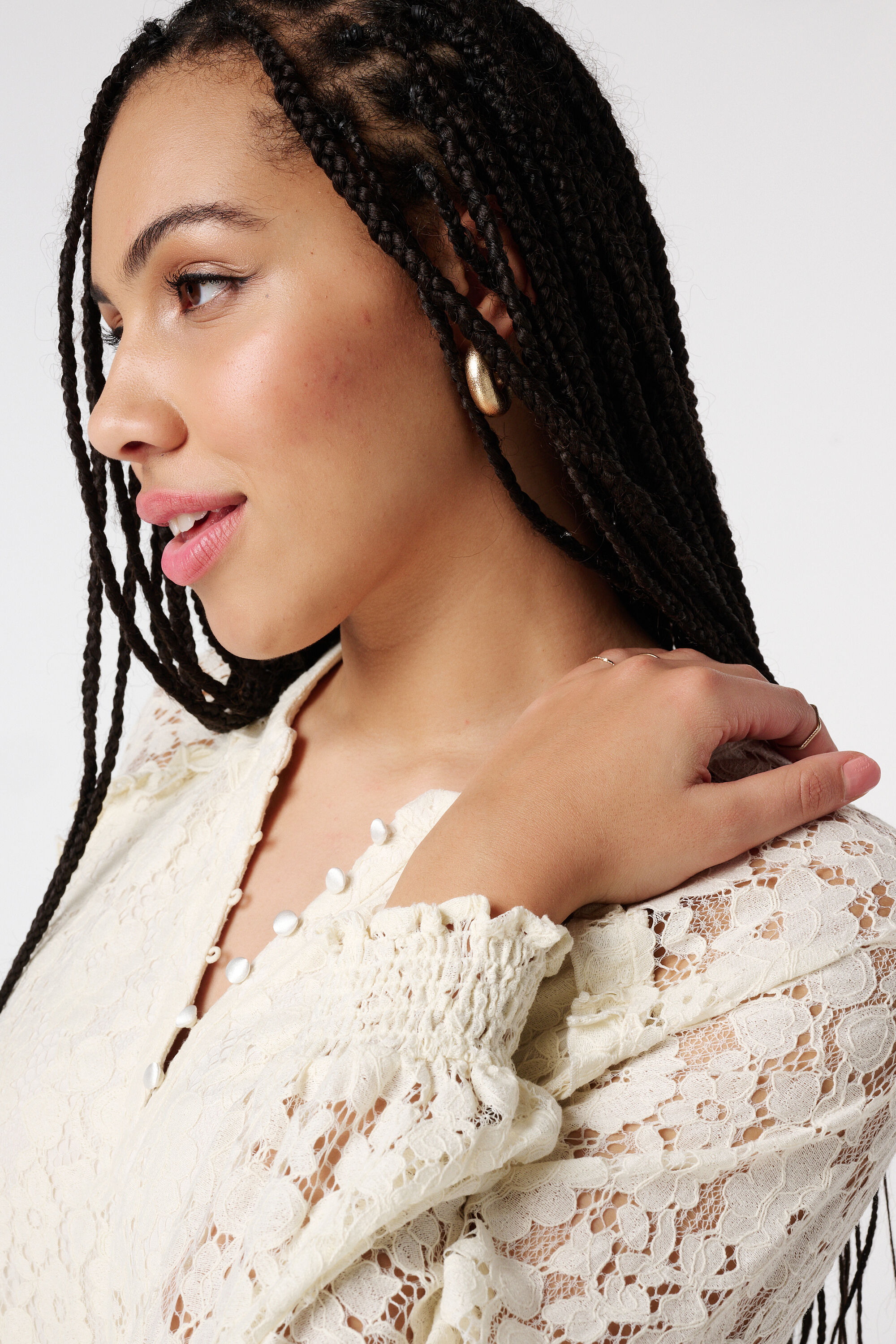 Haut en dentelle avec manches longues image number 4