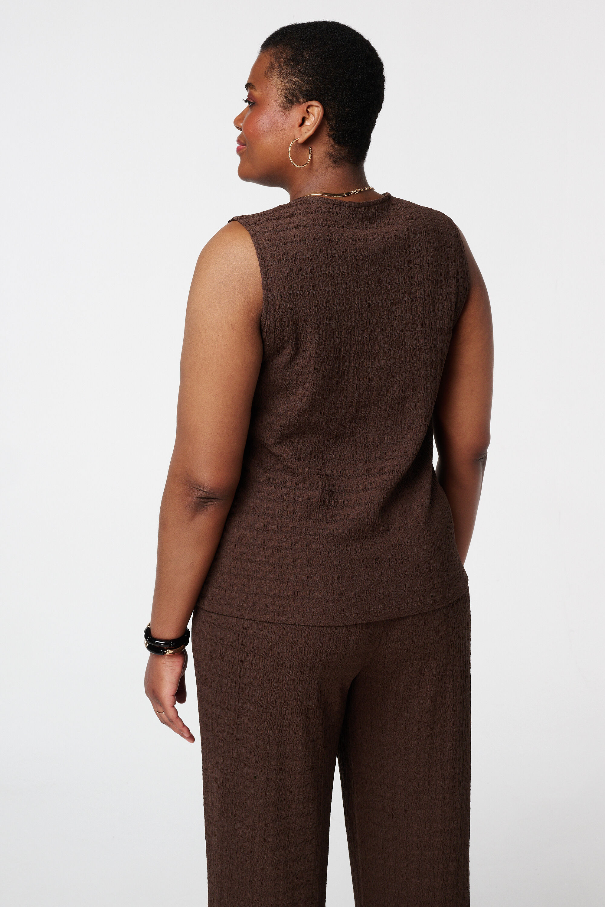 D&eacute;bardeur &agrave; boutons marron image number 3