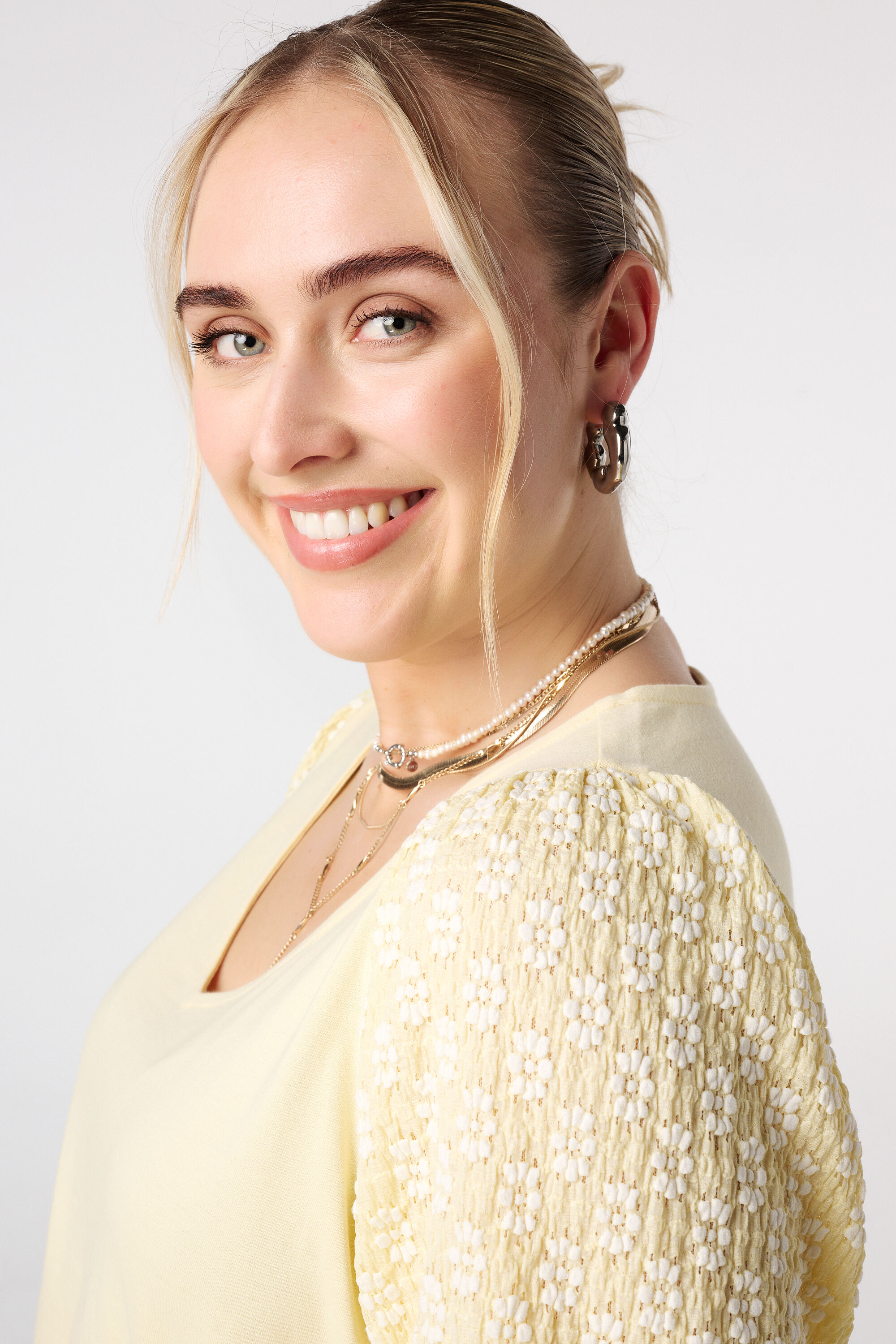 Top met pofmouwen image number 4