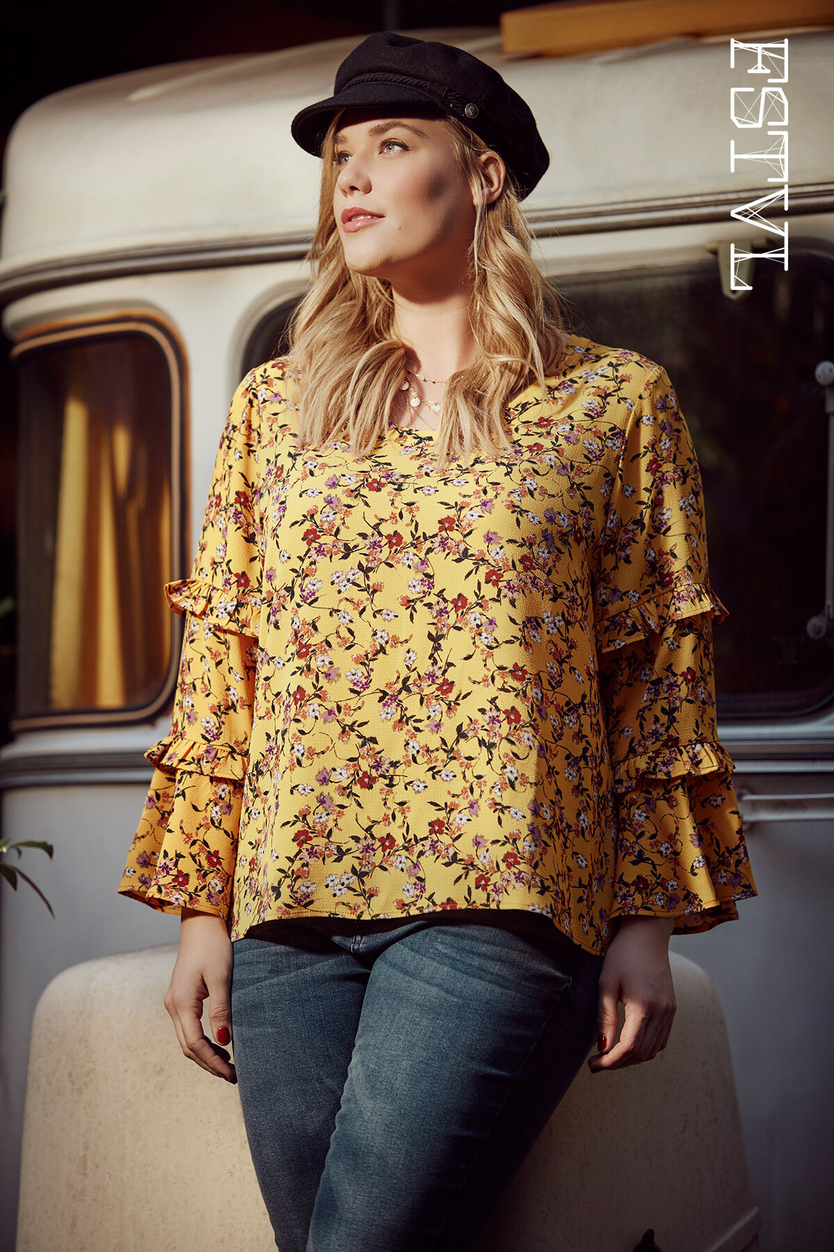 Blouse avec manches &agrave; volants image number 0