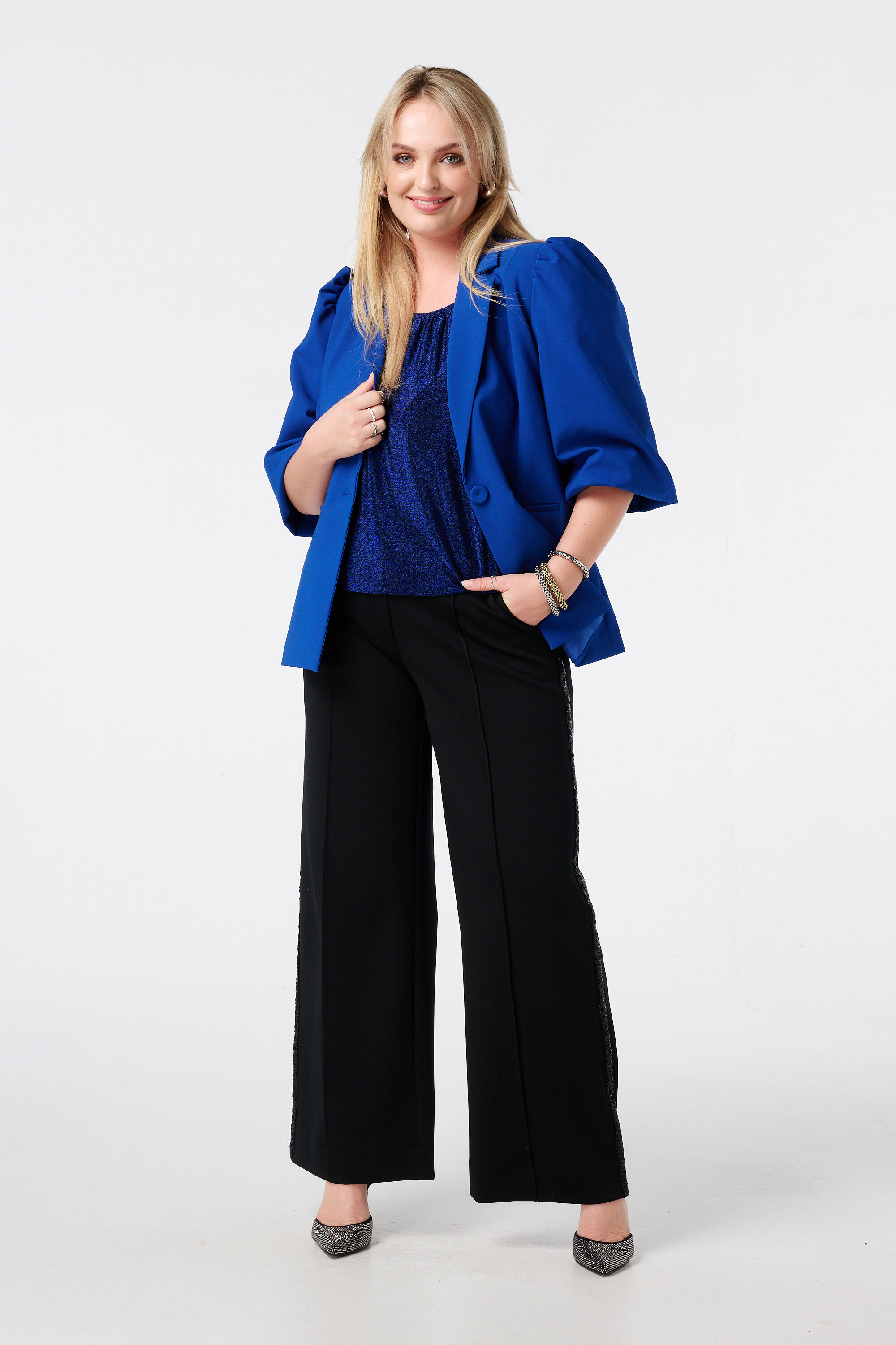 Blazer &agrave; manches bouffantes image number 5