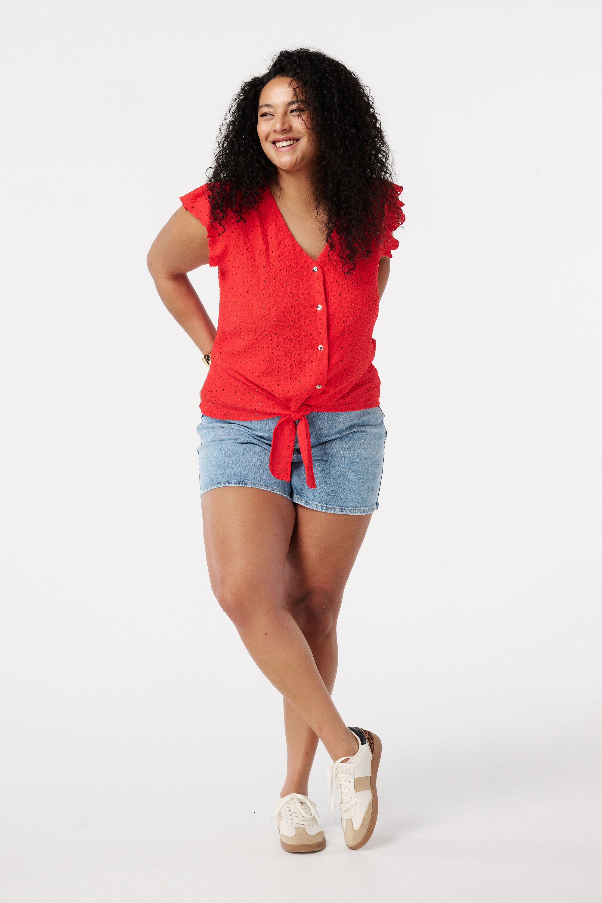 Top met crochet details image number 5