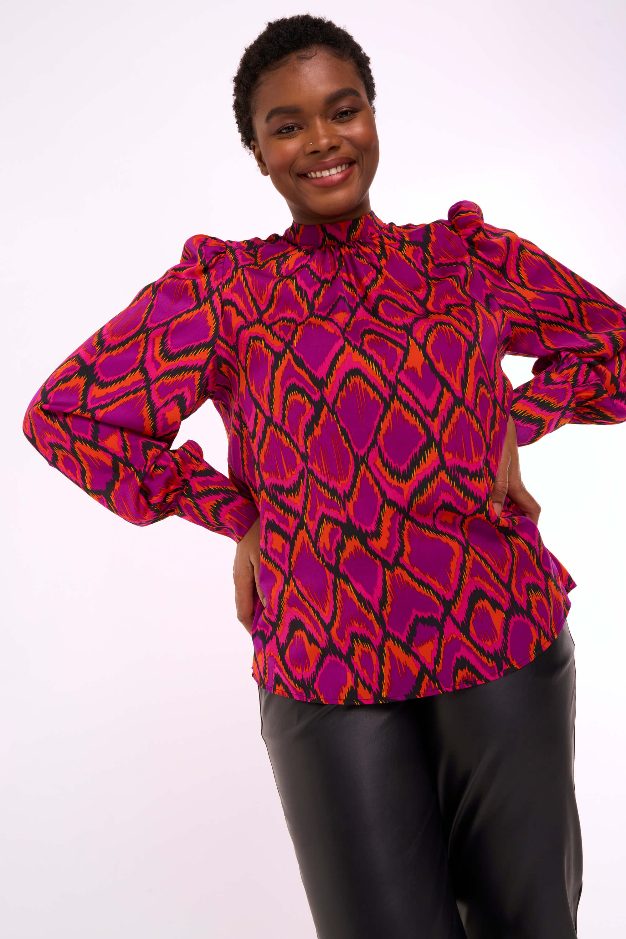 Satijnen blouse image number 6