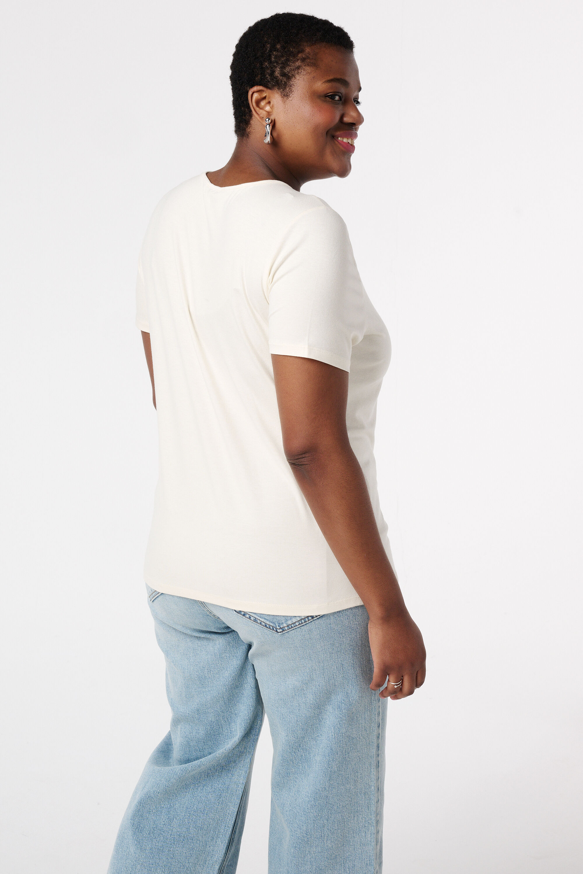 T-shirt met V-hals image number 3