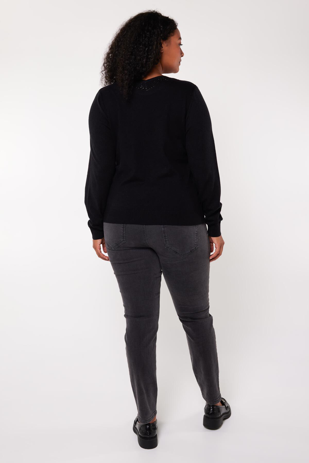 V-hals trui met details image number 3