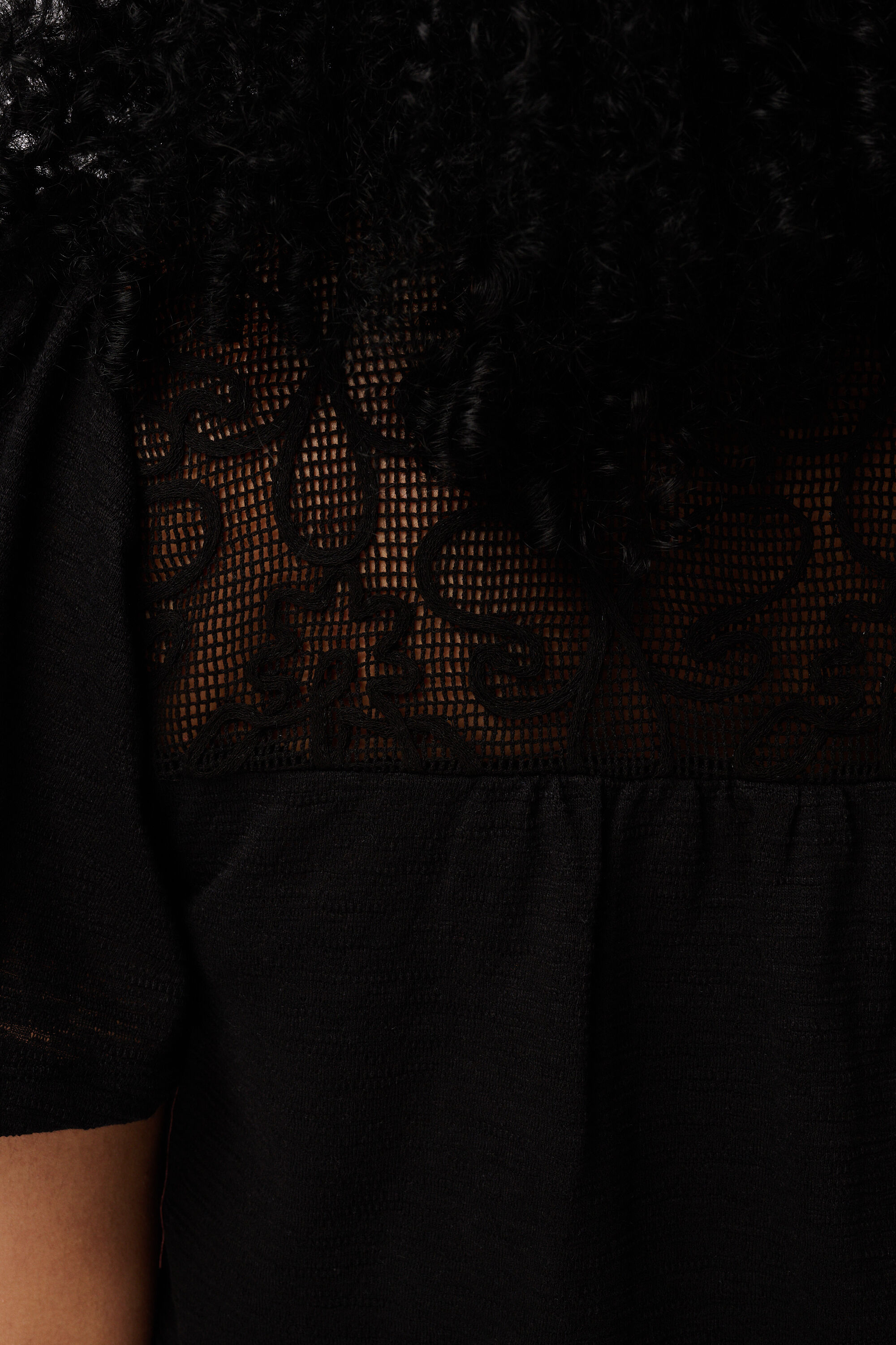 Top avec manches papillon image number 6