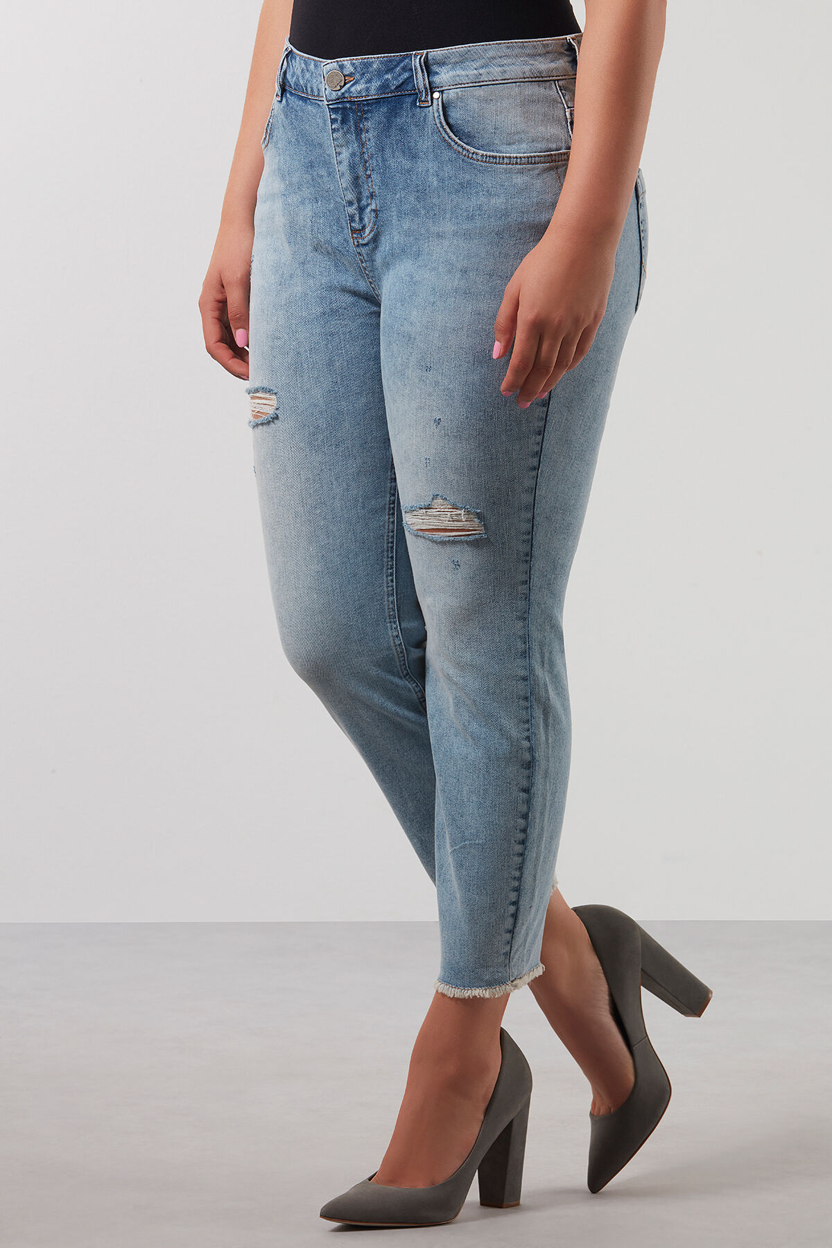 Slim leg jeans met gerafelde rand image number 0