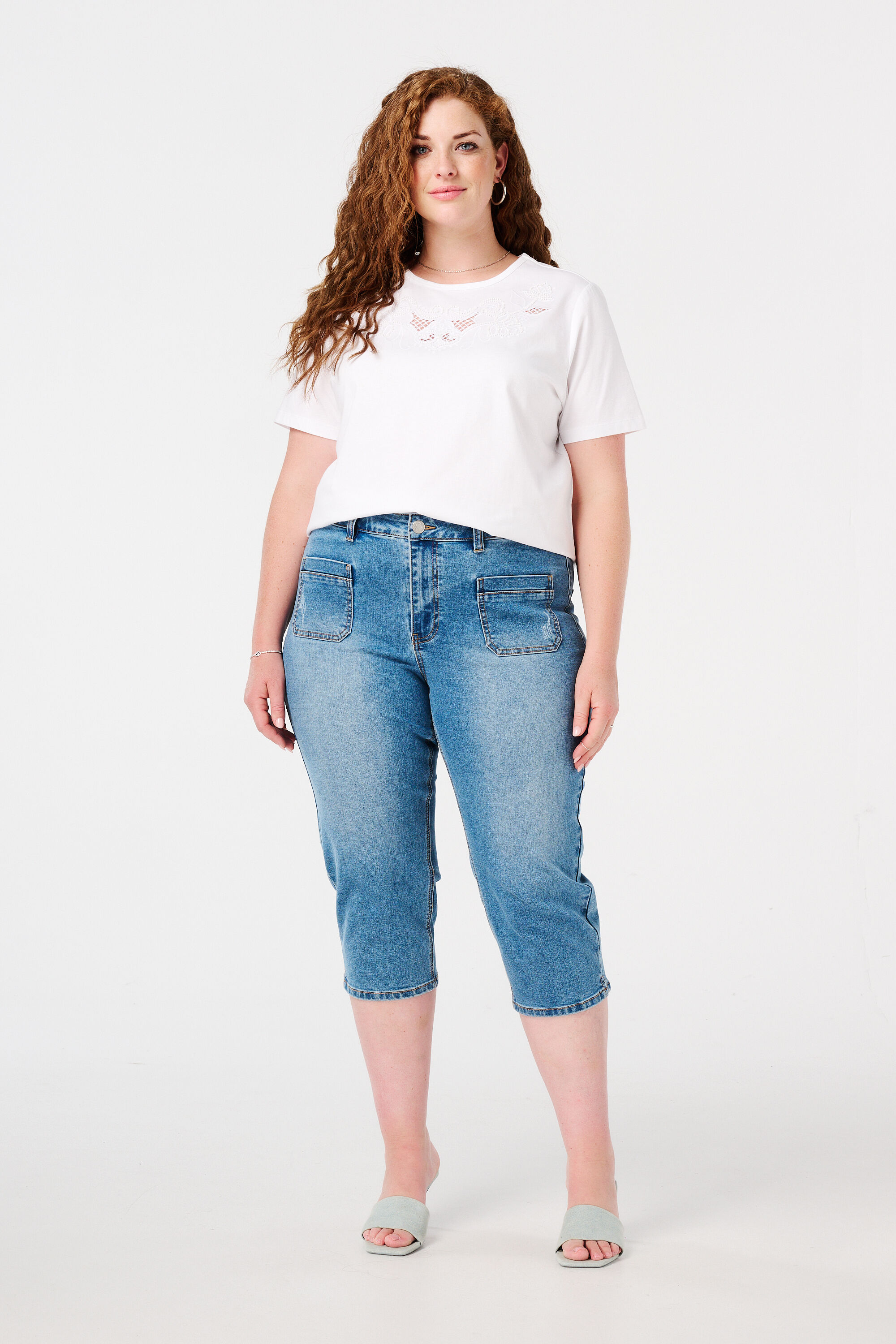  T-shirt met broderie image number 5