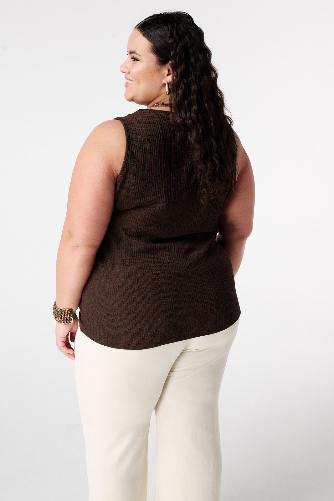 Top sans manches avec texture image number 1