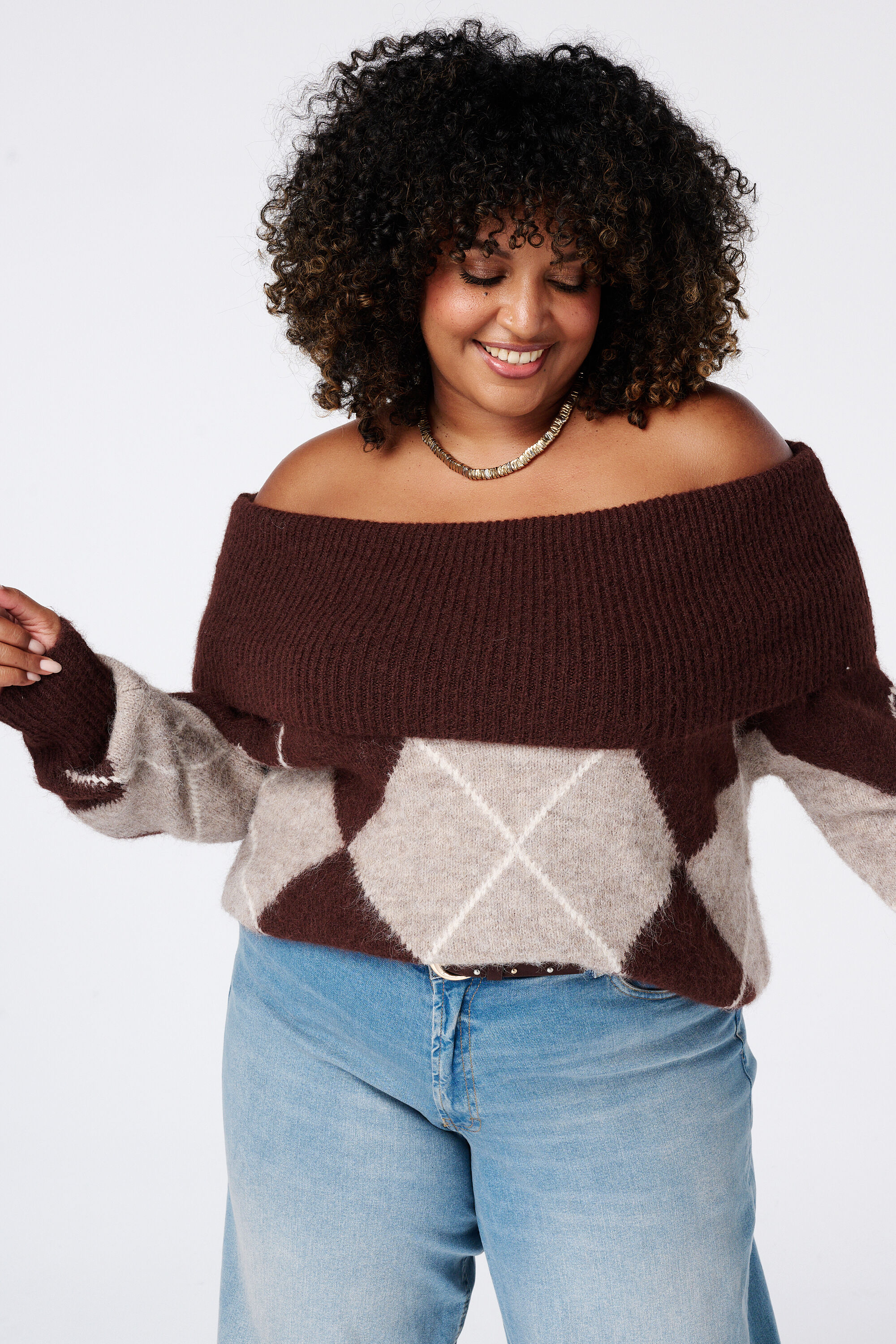 Off shoulder trui