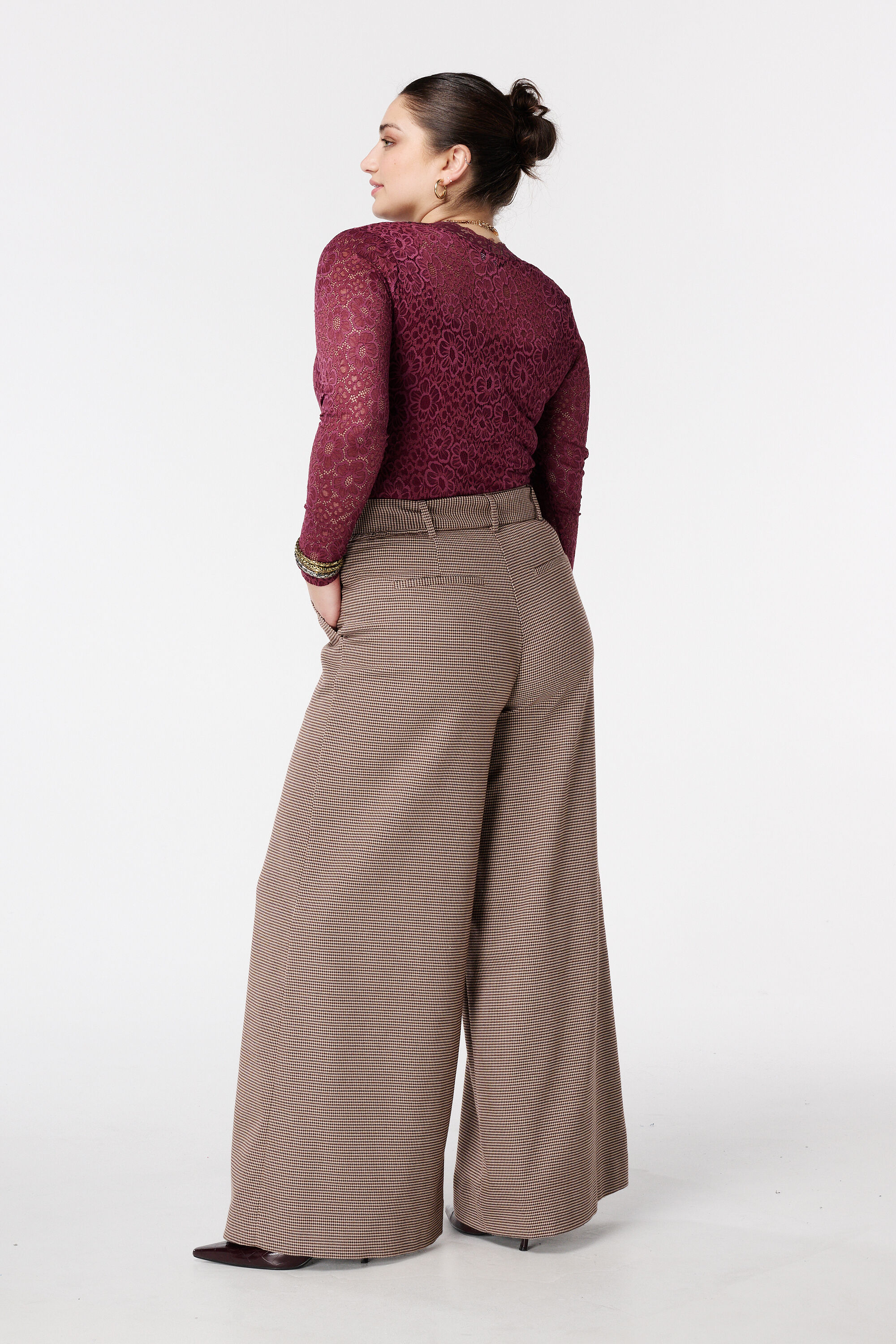 Wide leg broek met ceintuur image number 3