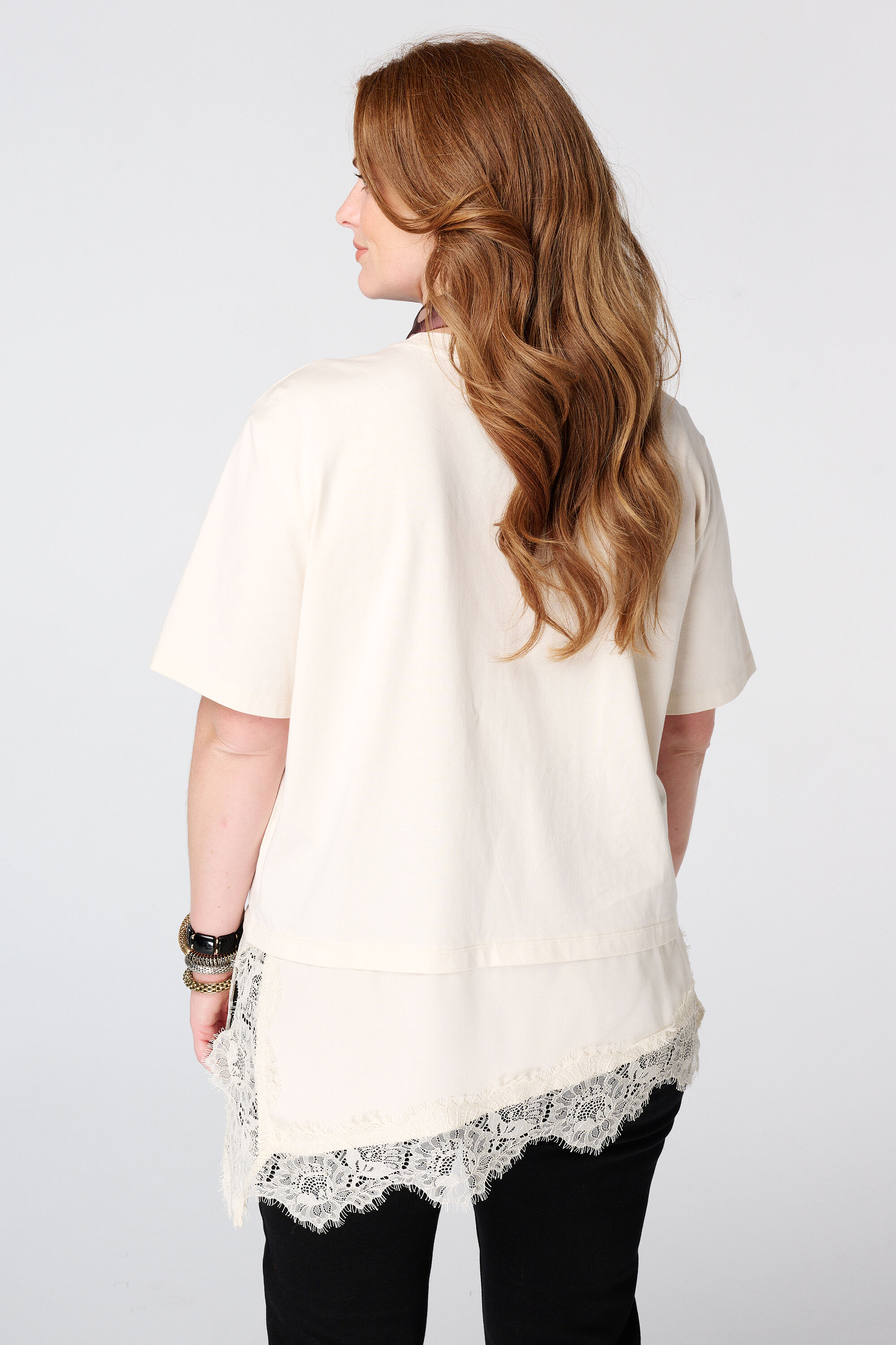 T shirt avec dentelle image number 3