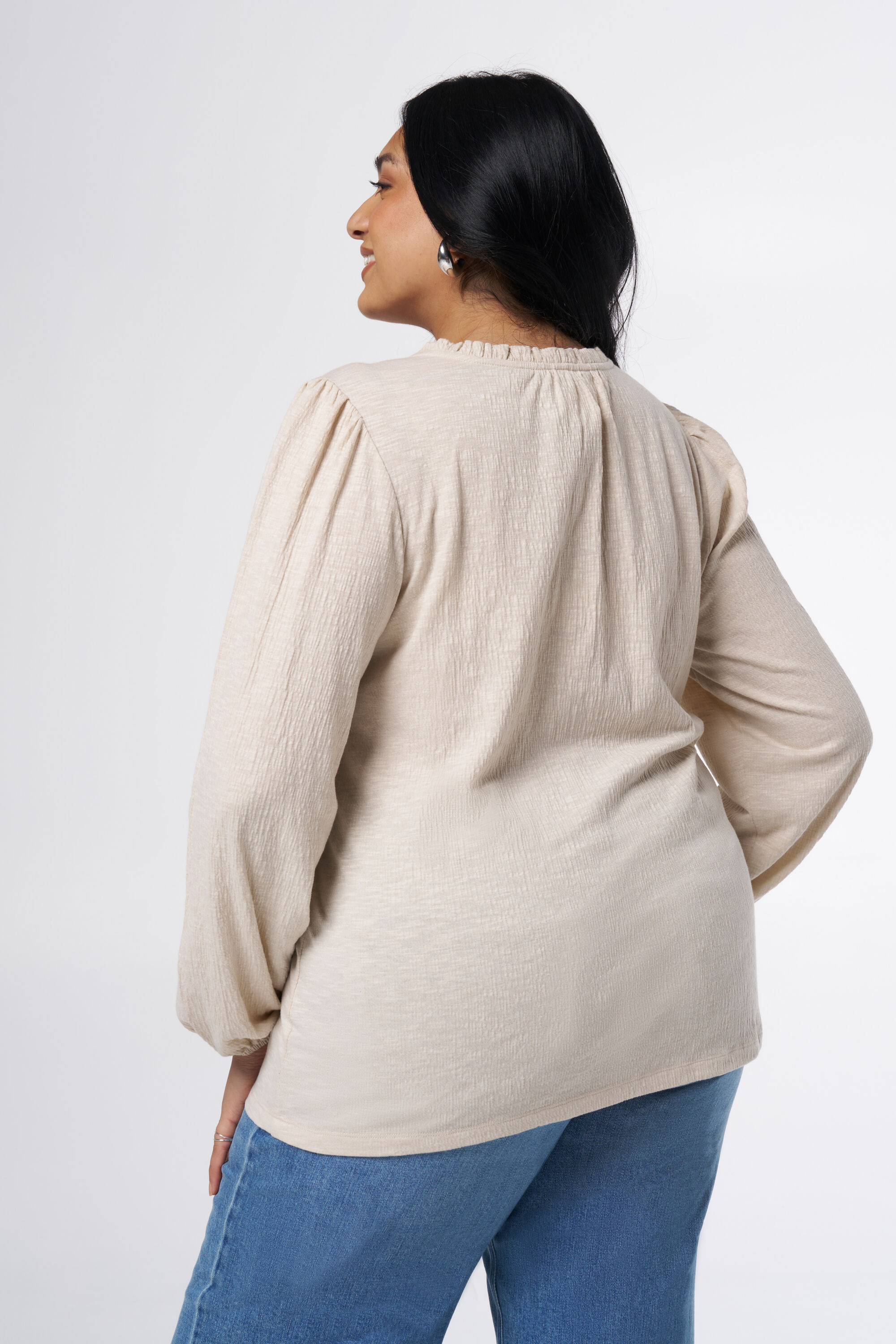 Haut avec col en V image number 3