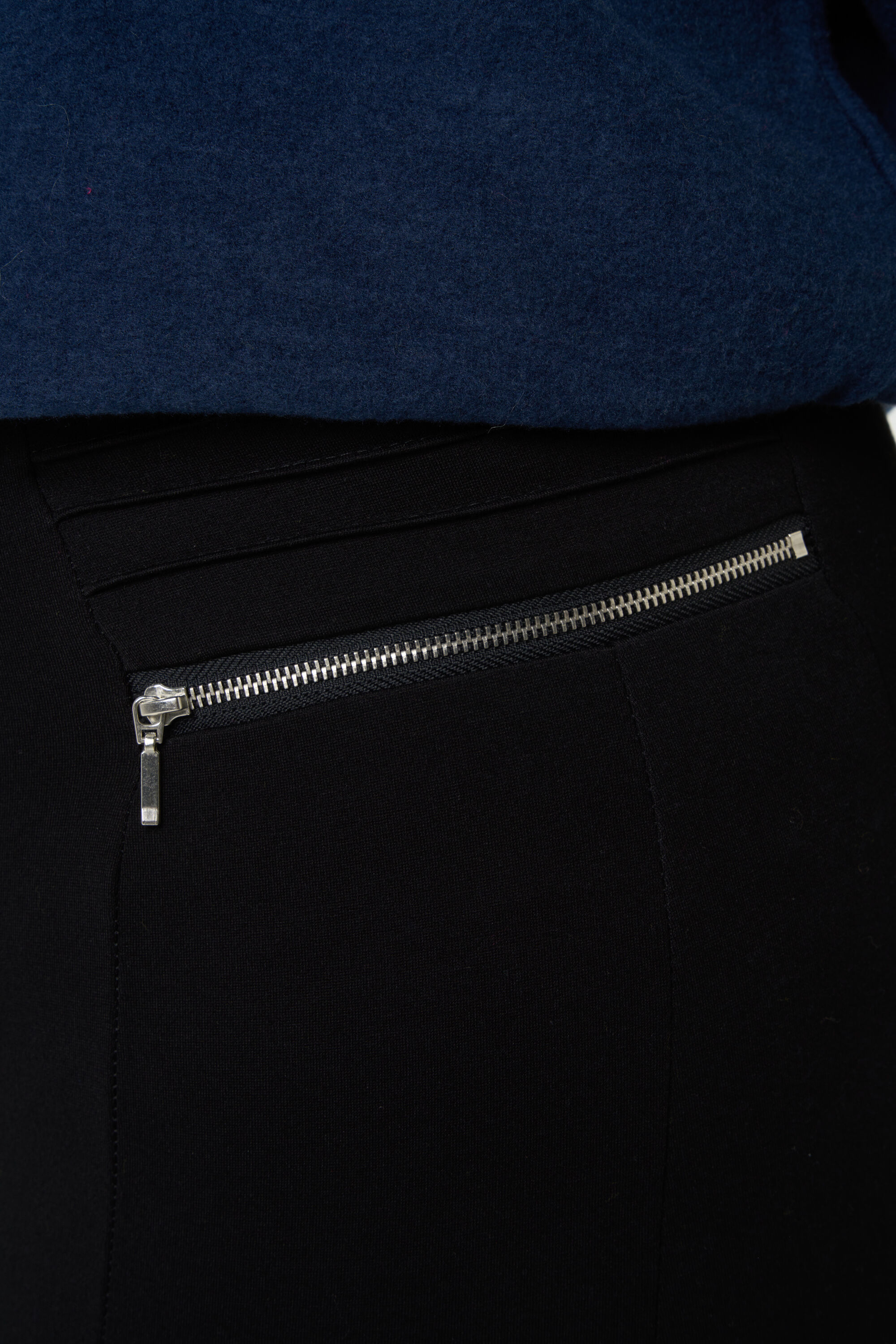 Tregging met ritsdetail image number 4