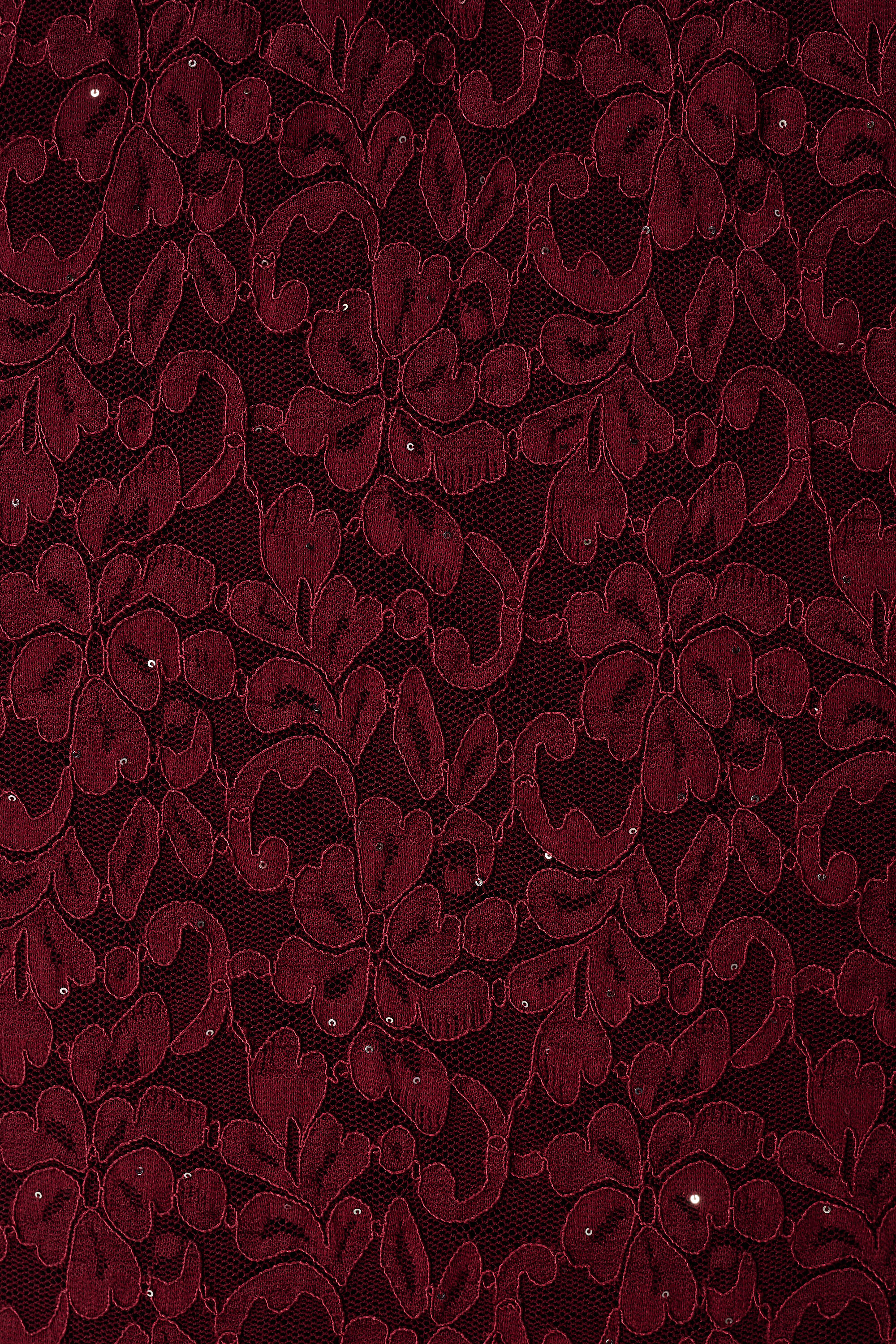 Top avec dentelle et paillettes image number 6