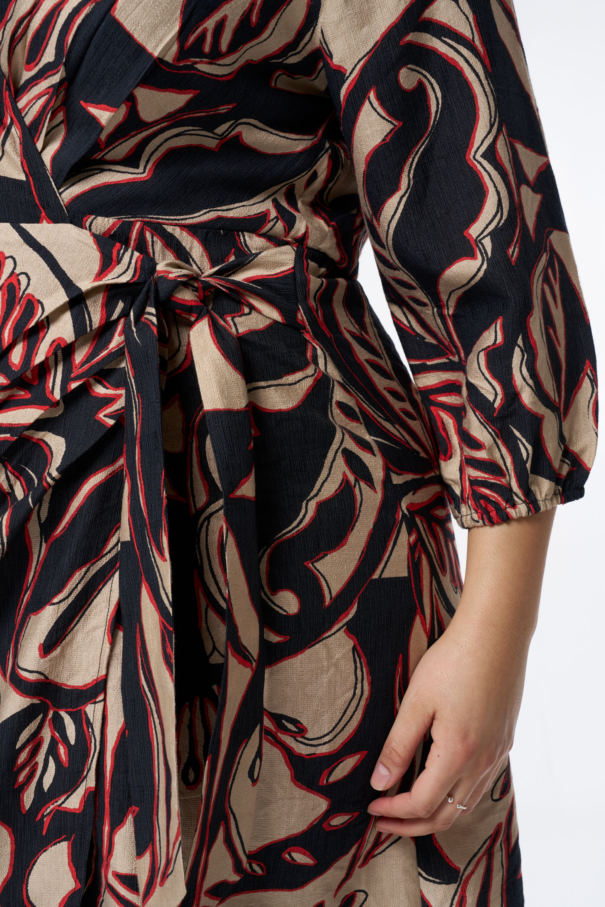 Robe avec col et &agrave; imprim&eacute; image number 4