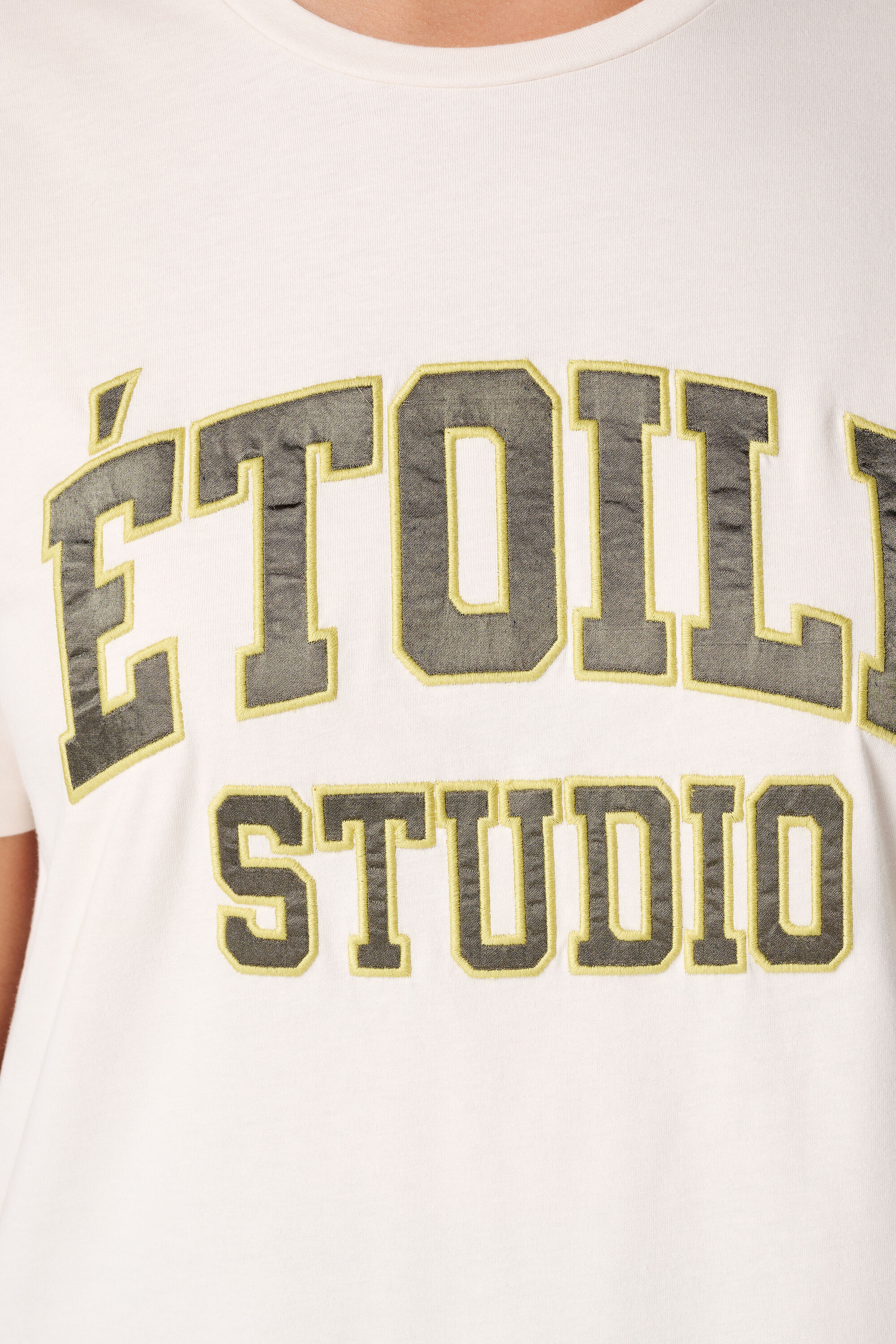 T-shirt met tekst image number 6