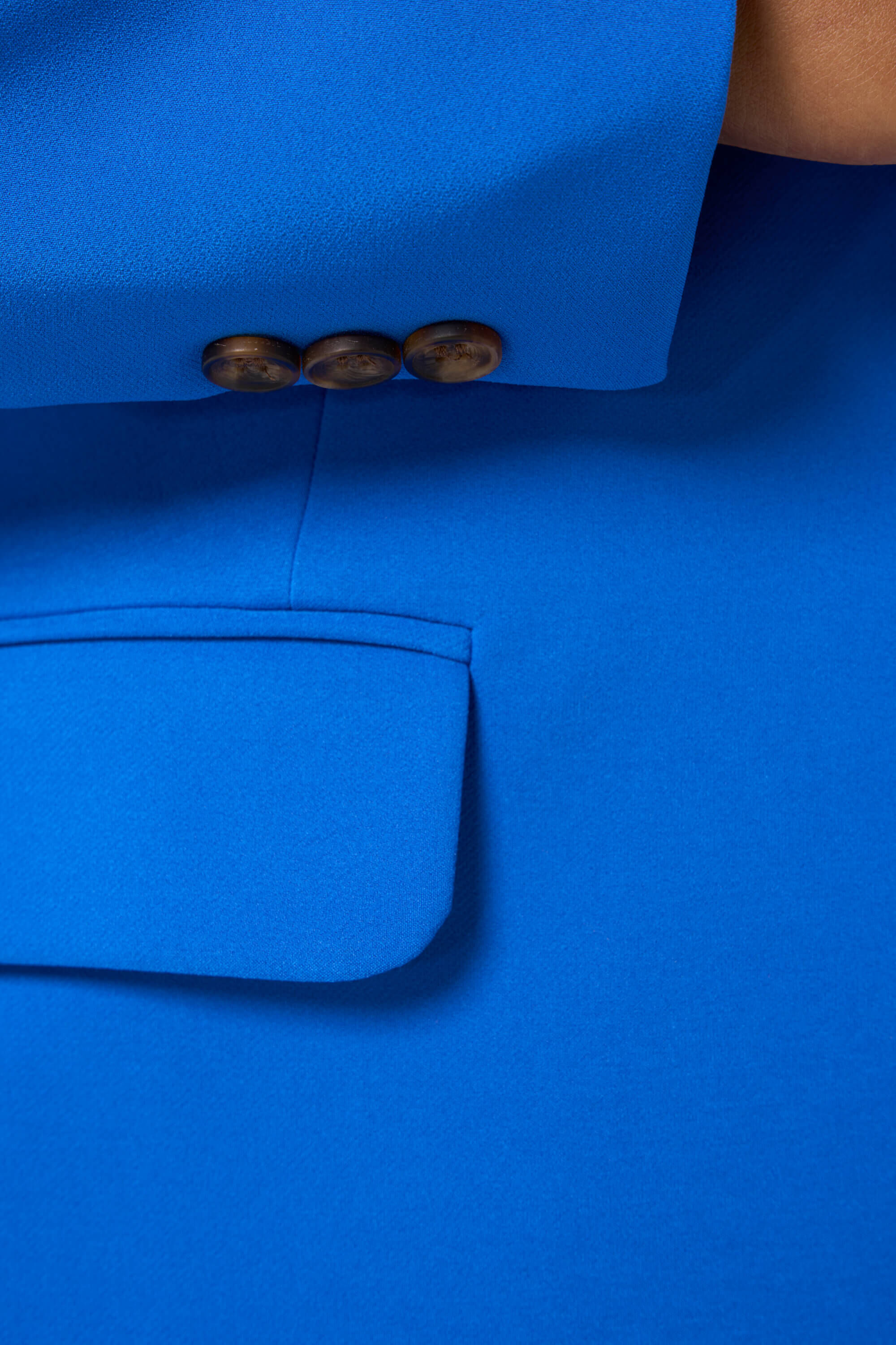 Blazer  image number 5