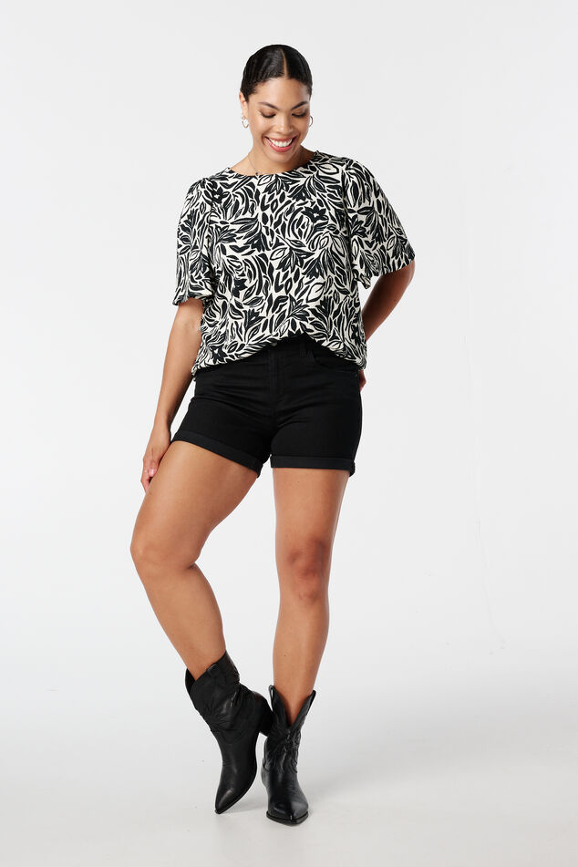 Short en jean avec tissu extensible image number 0