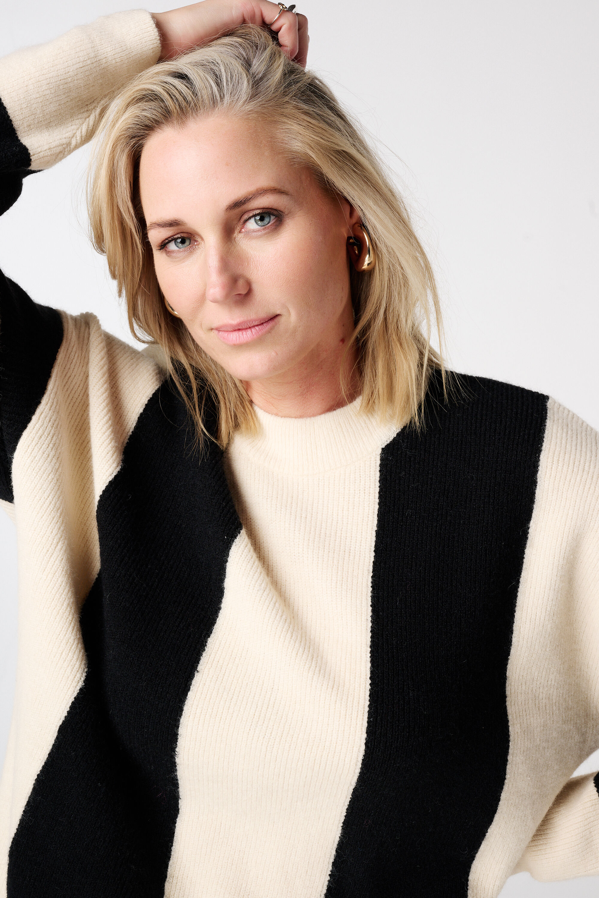 Trui met contrasterende strepen image number 4