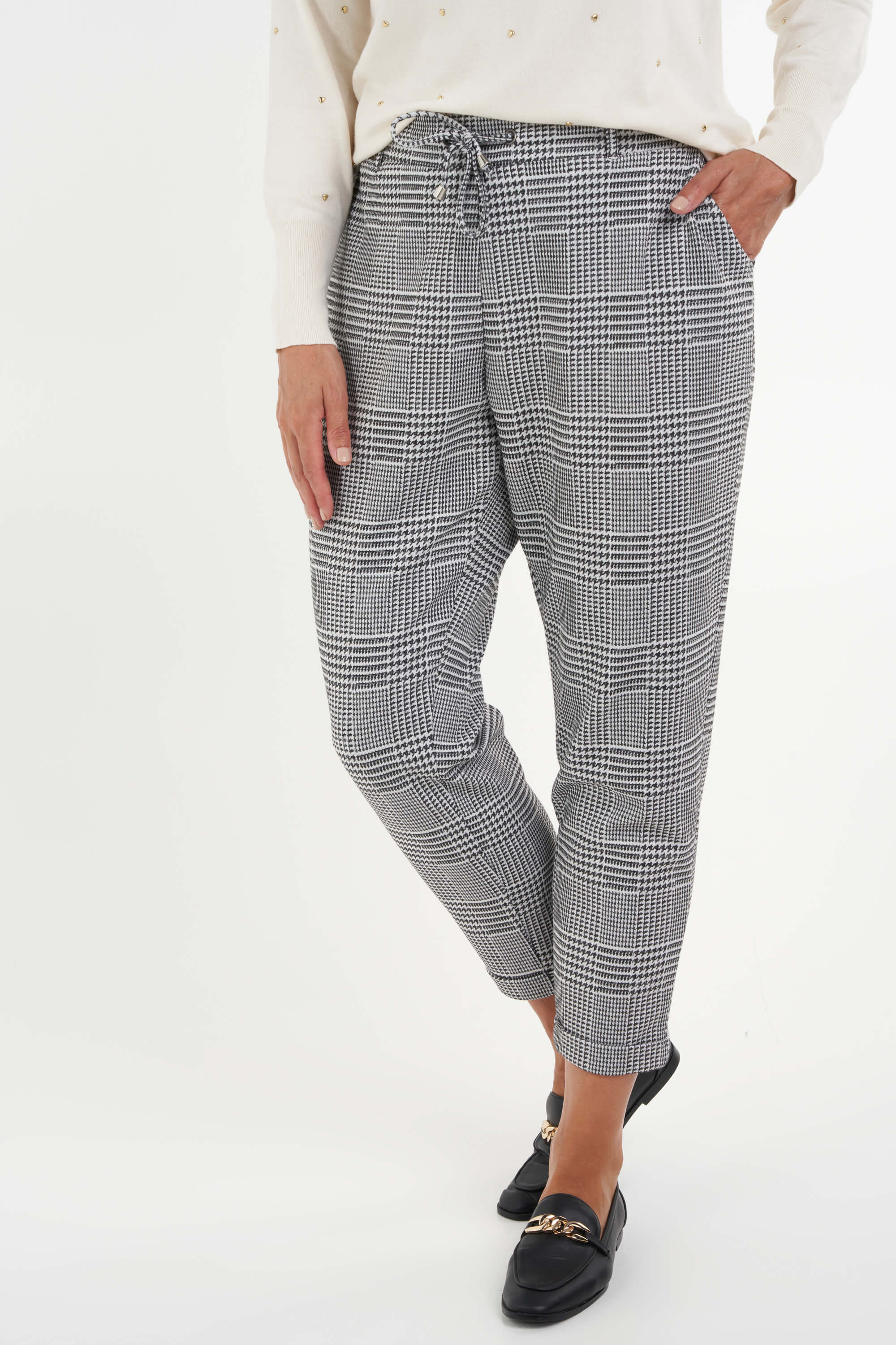 Geruite losvallende broek image number 3