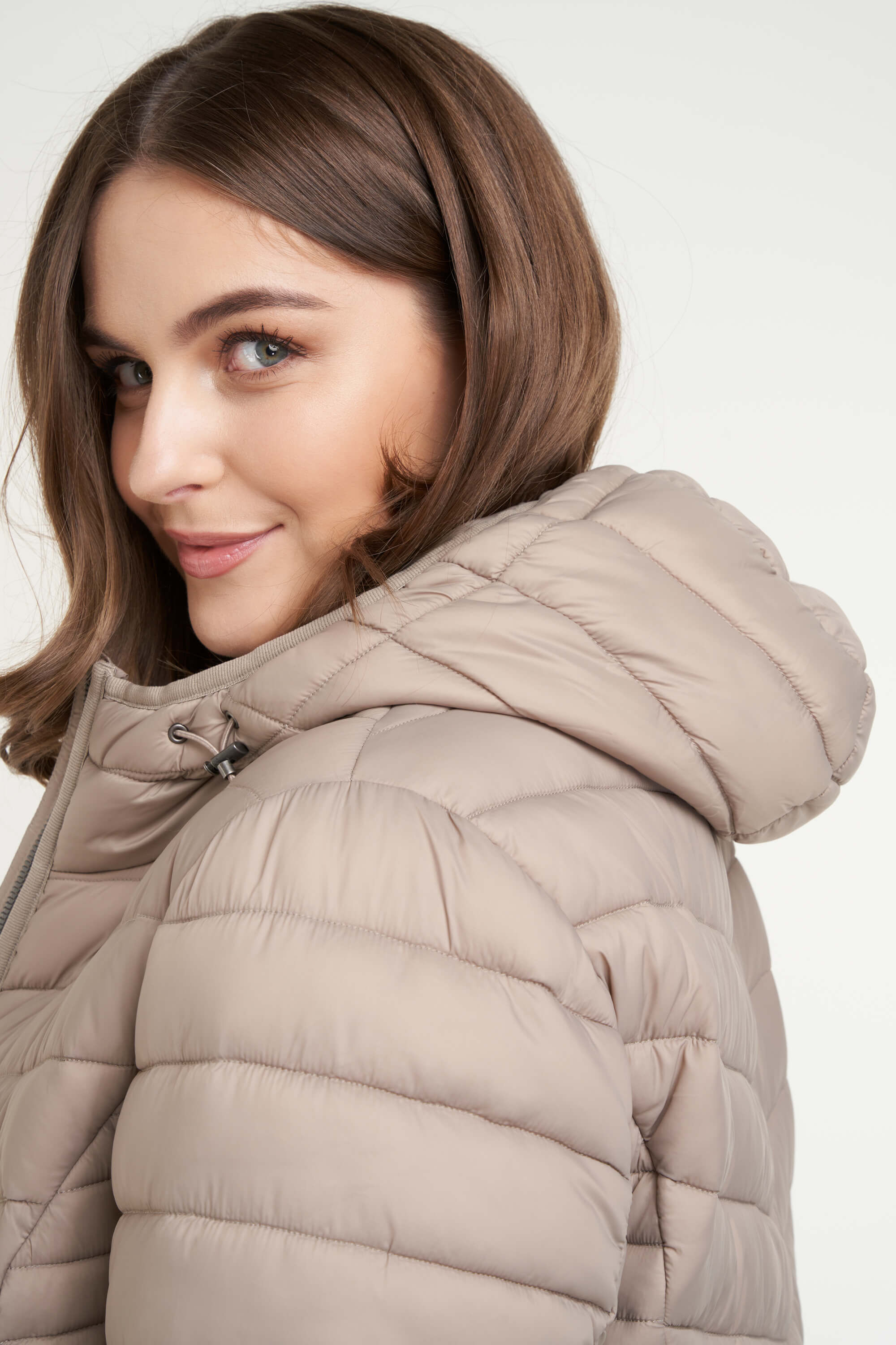 Lichtgewicht tussenjas image number 5