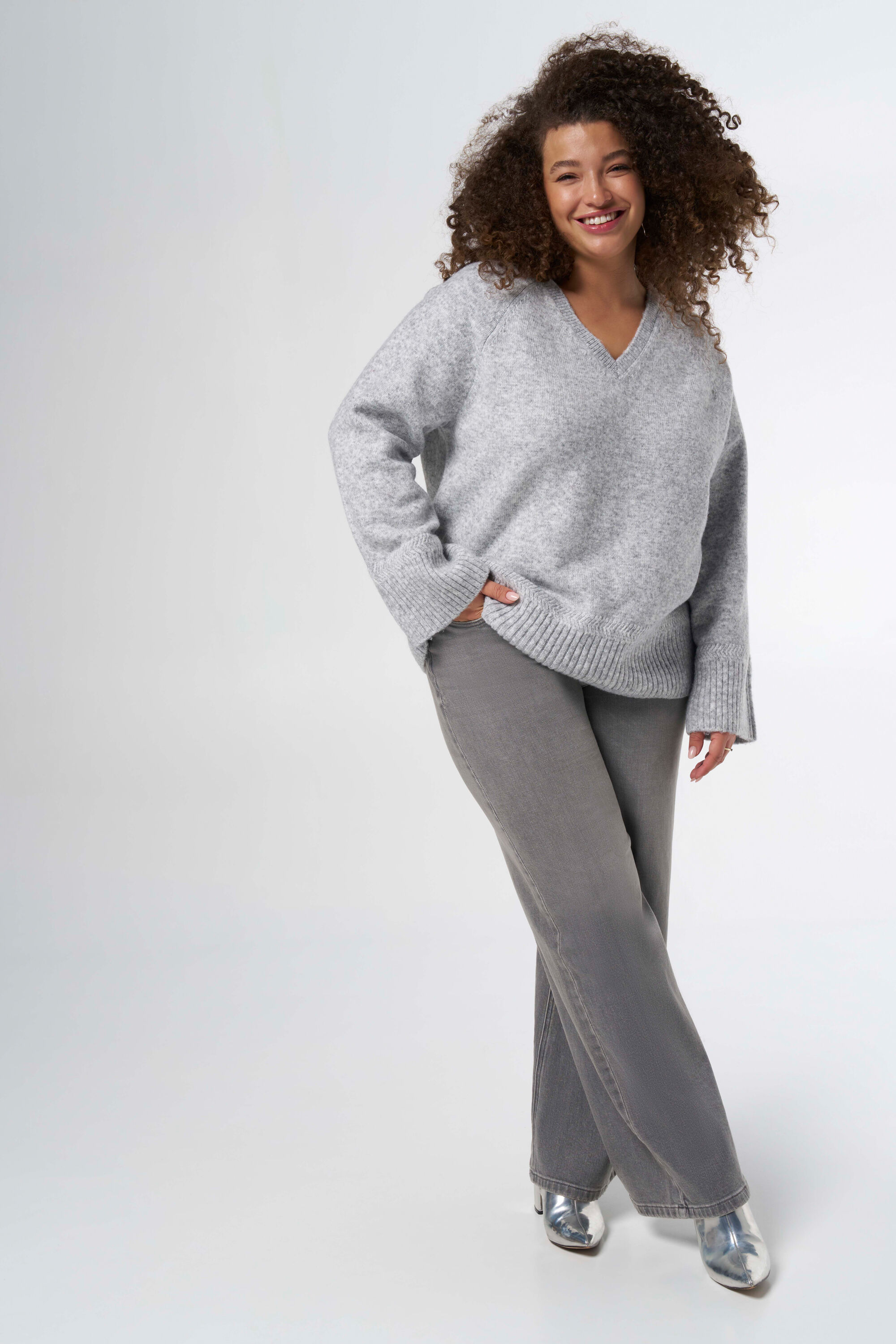 Gebreide trui met V-hals image number 5