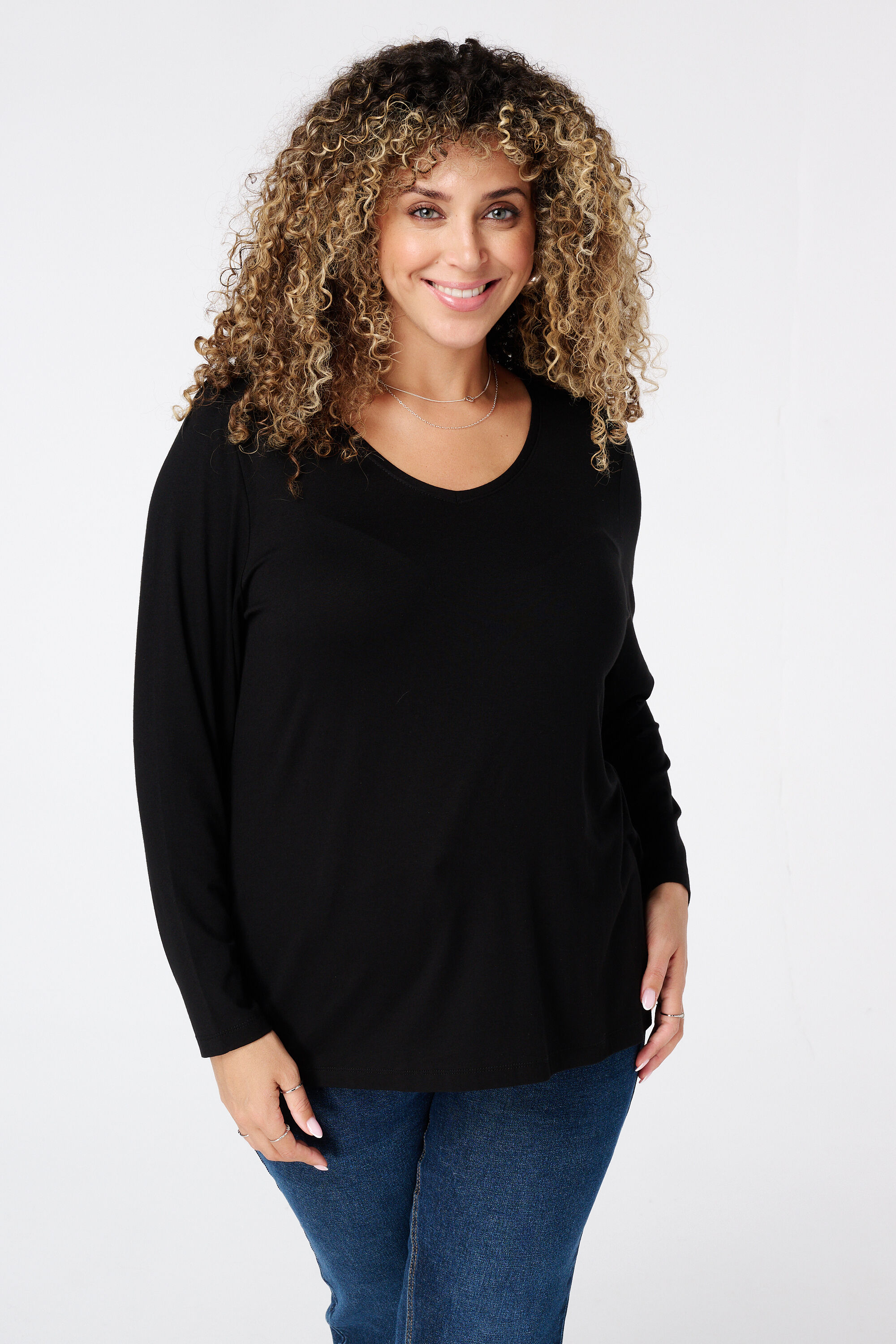 Haut &agrave; manches longues et col en V