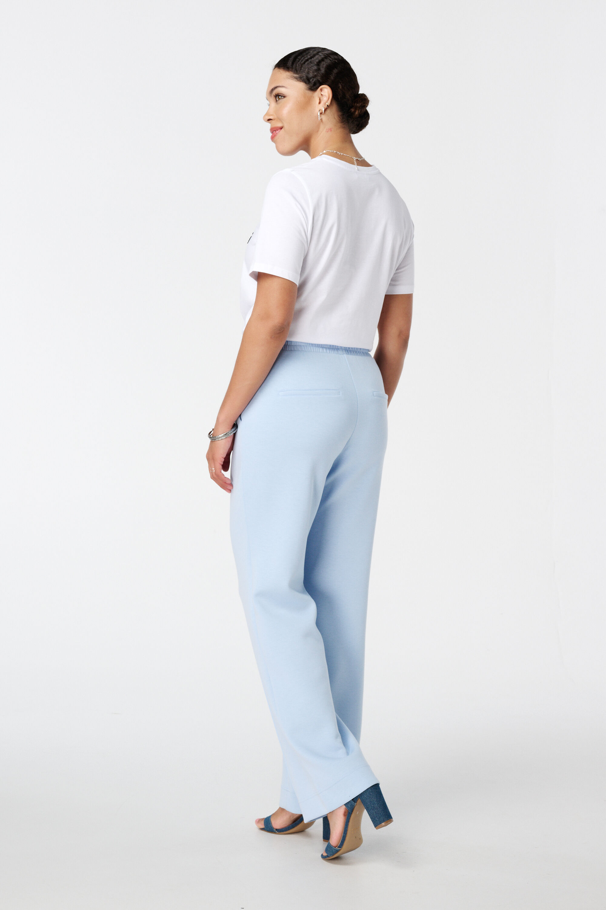 Pantalon avec coutures en panneaux image number 3