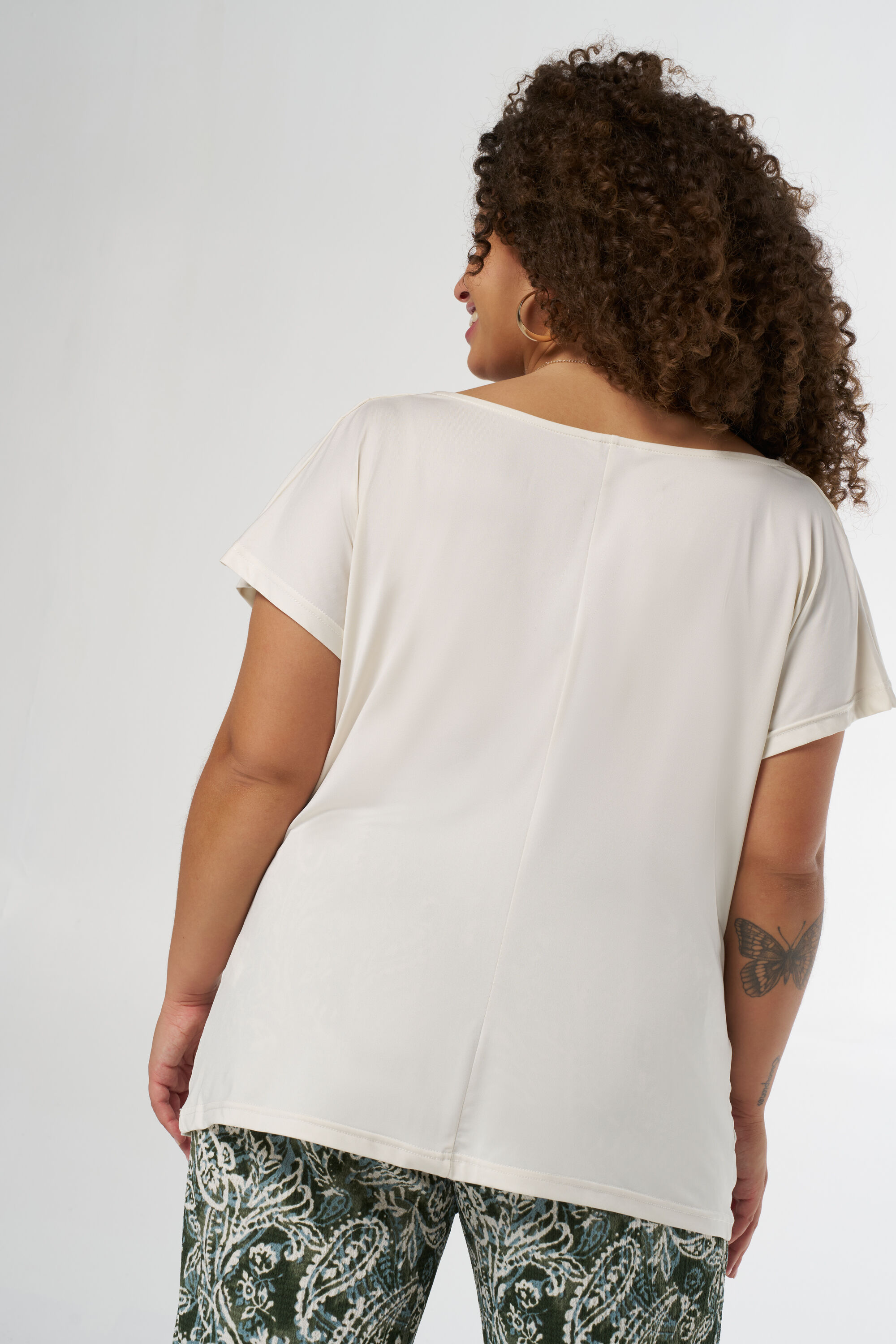 Haut drap&eacute; image number 3