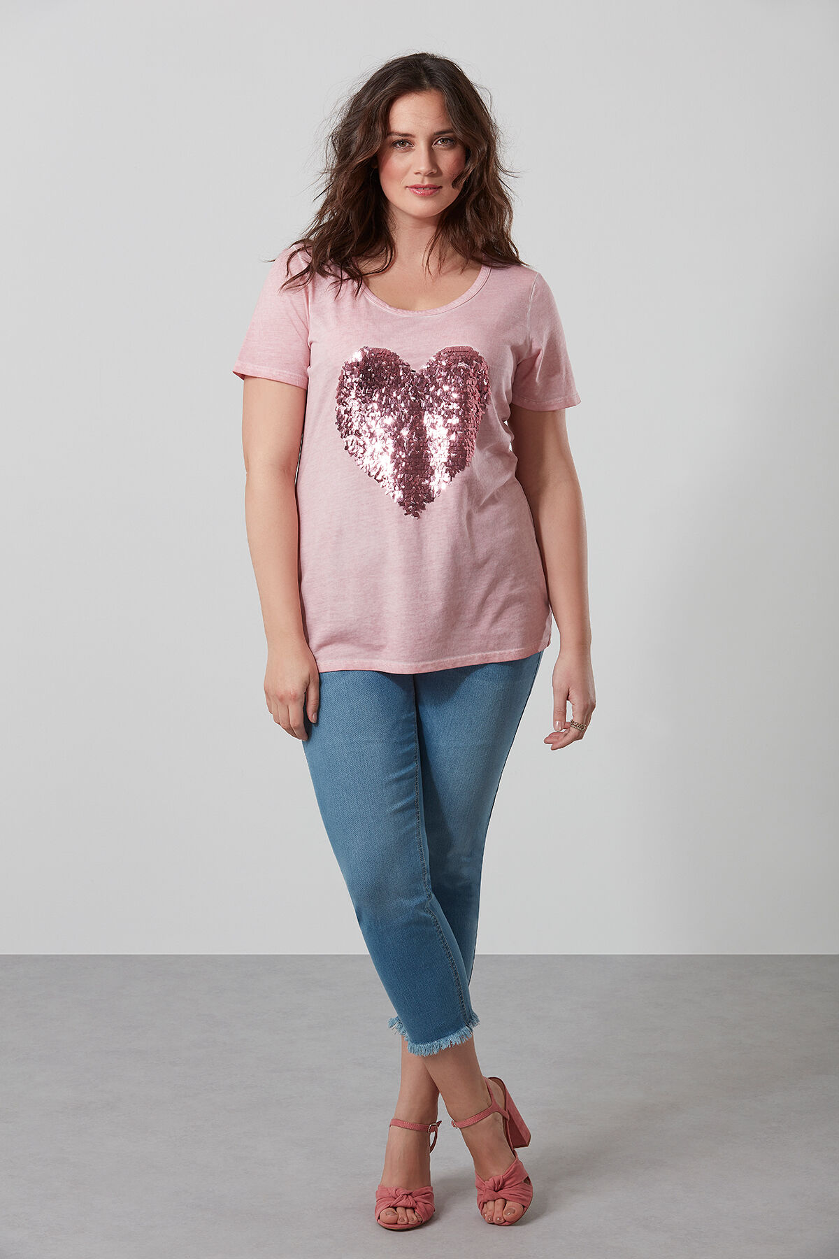 T-shirt &agrave; paillettes image number 3