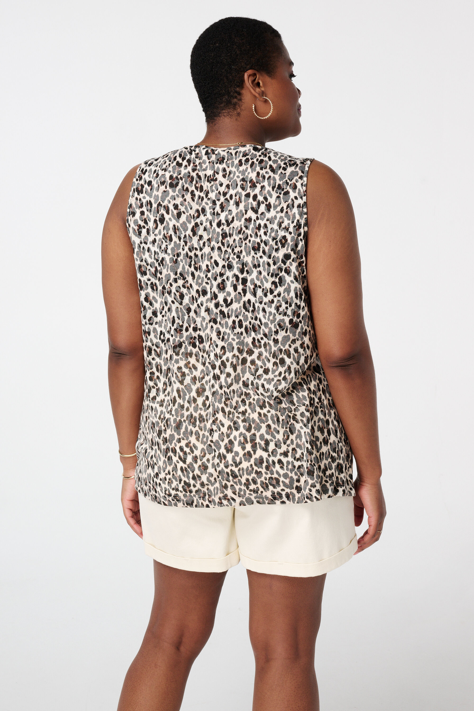 Luchtige top met plooitjes image number 3