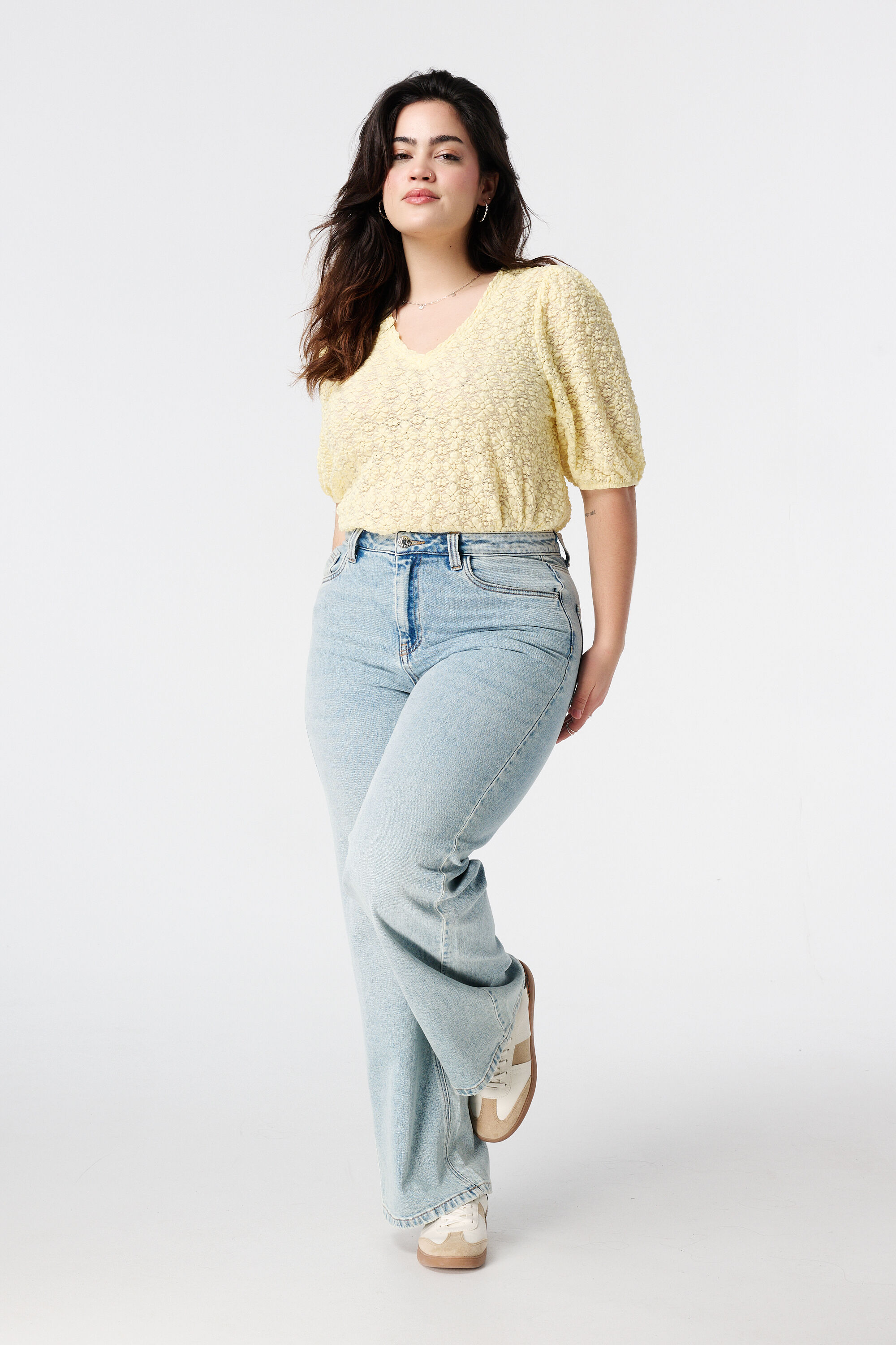 Kanten top met korte mouwen image number 5