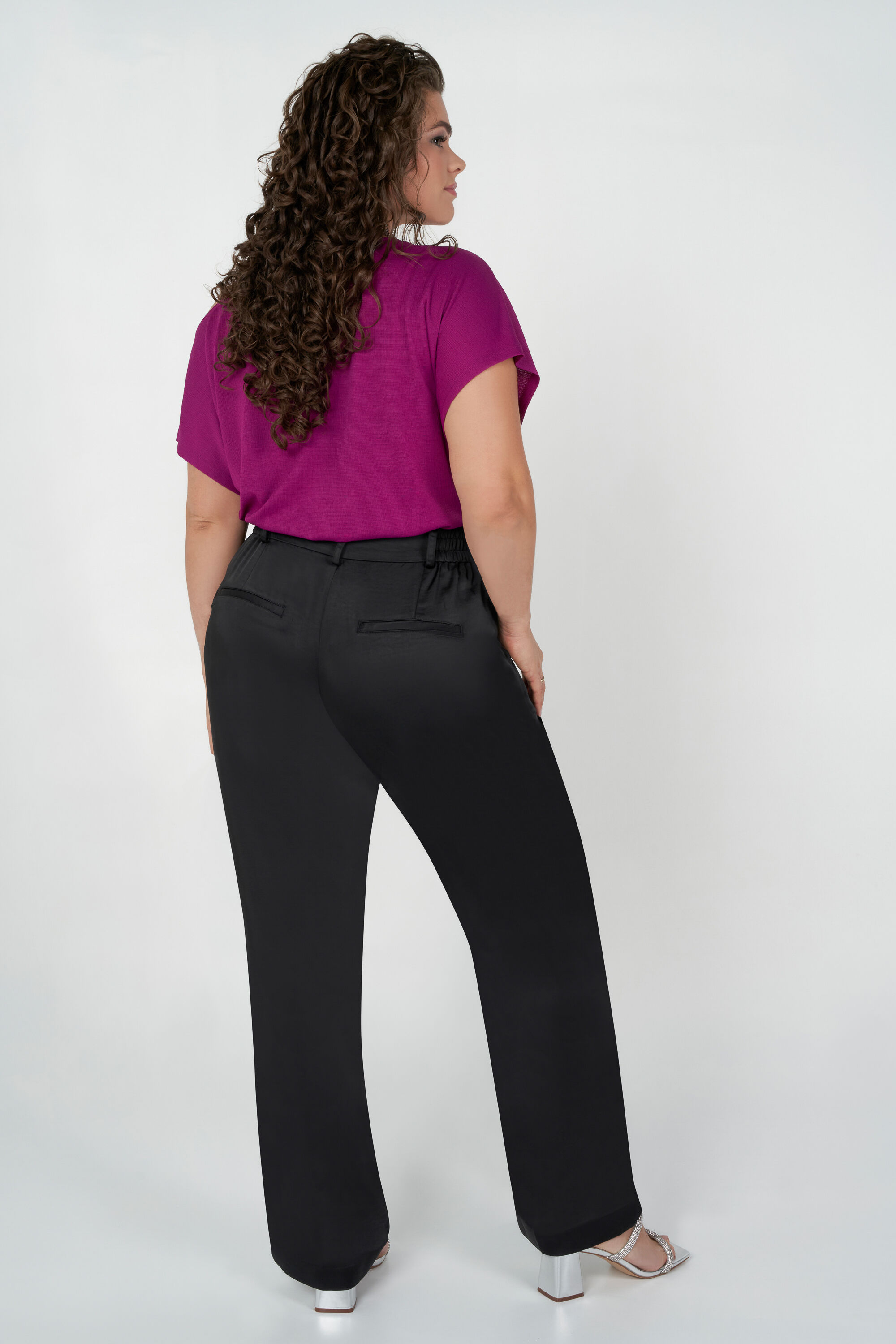 Pantalon en satin image number 3