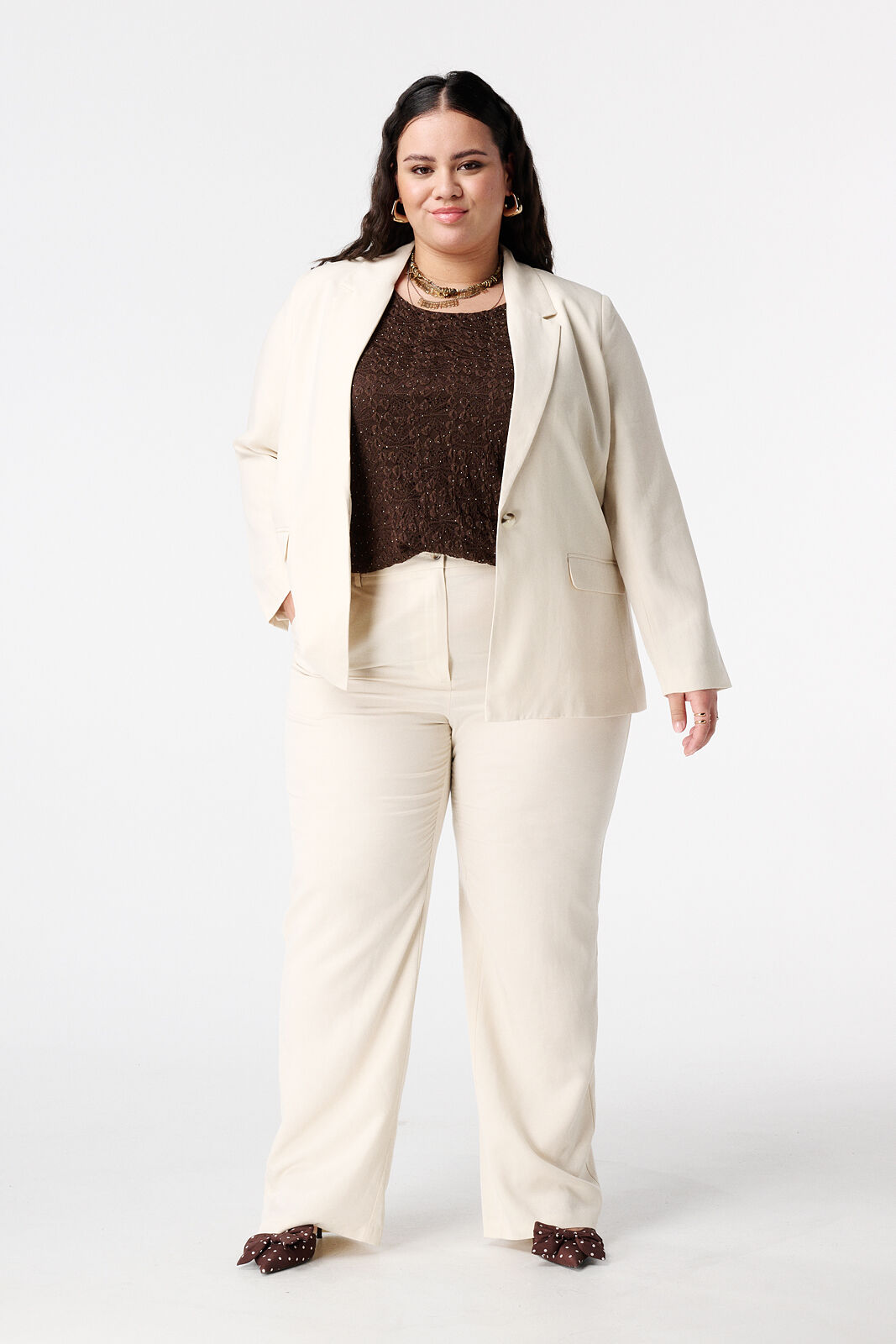 Top en dentelle avec strass image number 5