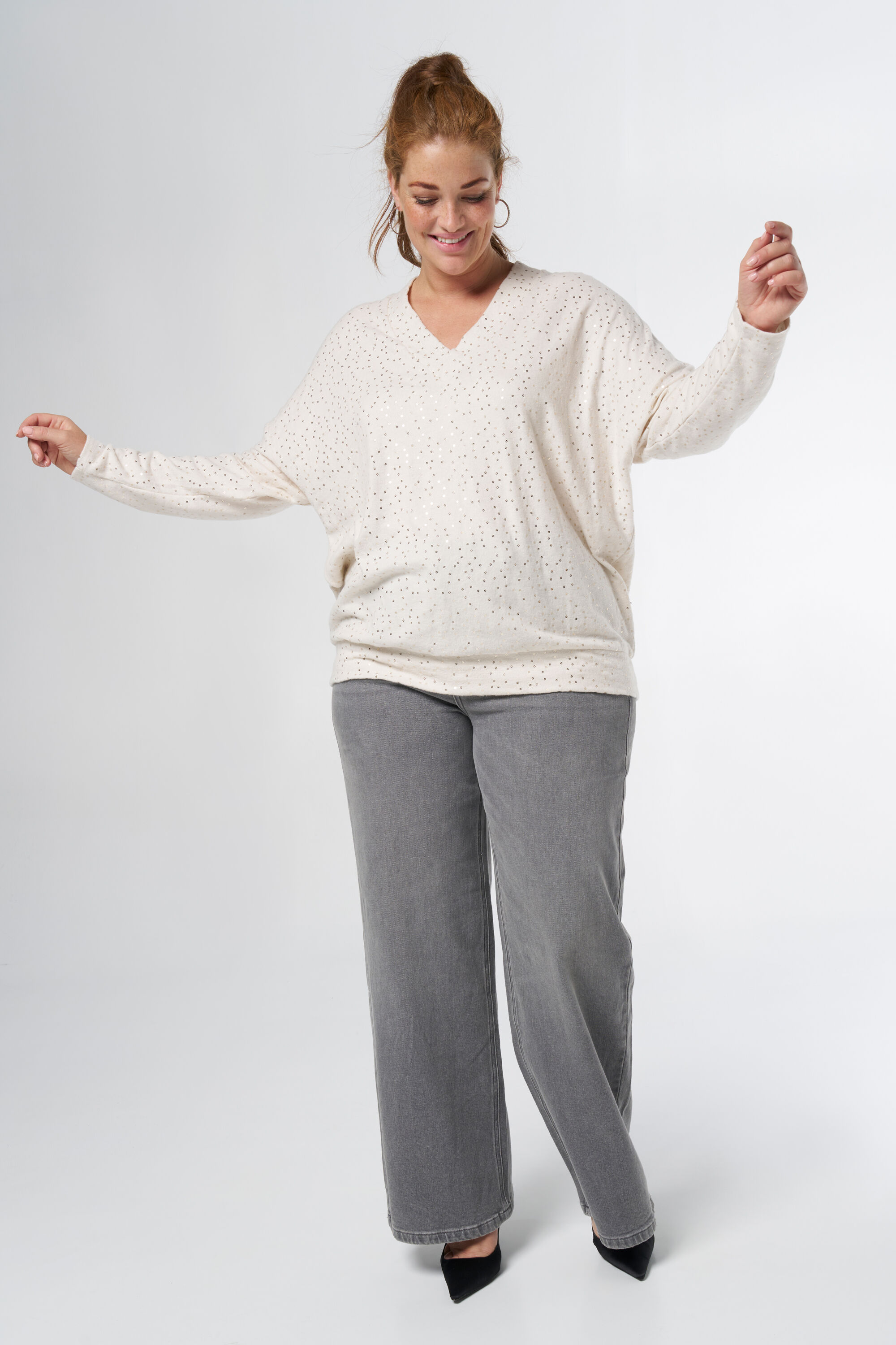 Top ample avec paillettes image number 5