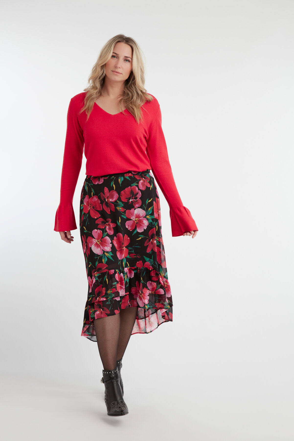 Pull &agrave; col en V image number 4