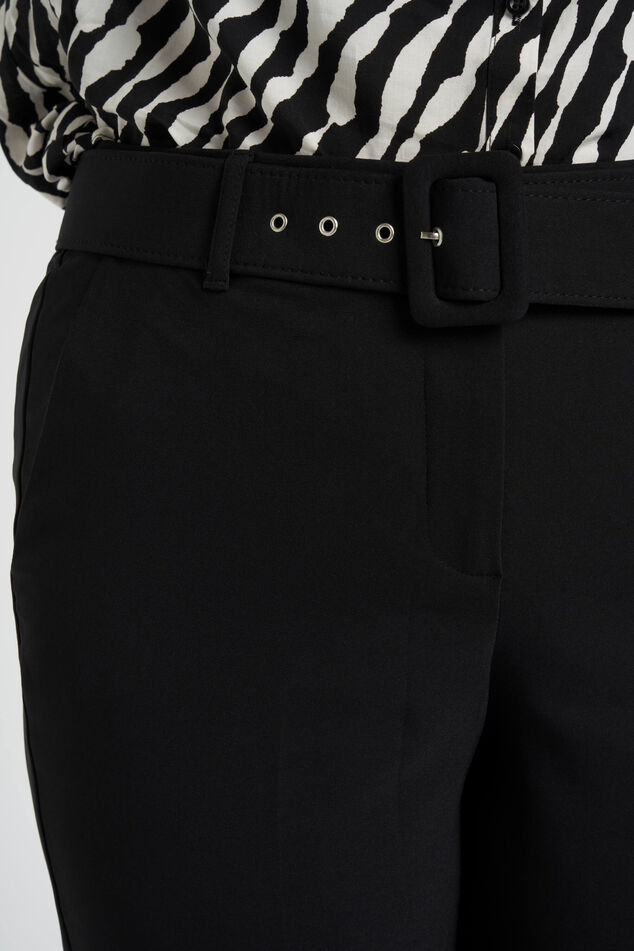Pantalon avec ceinture image number 5